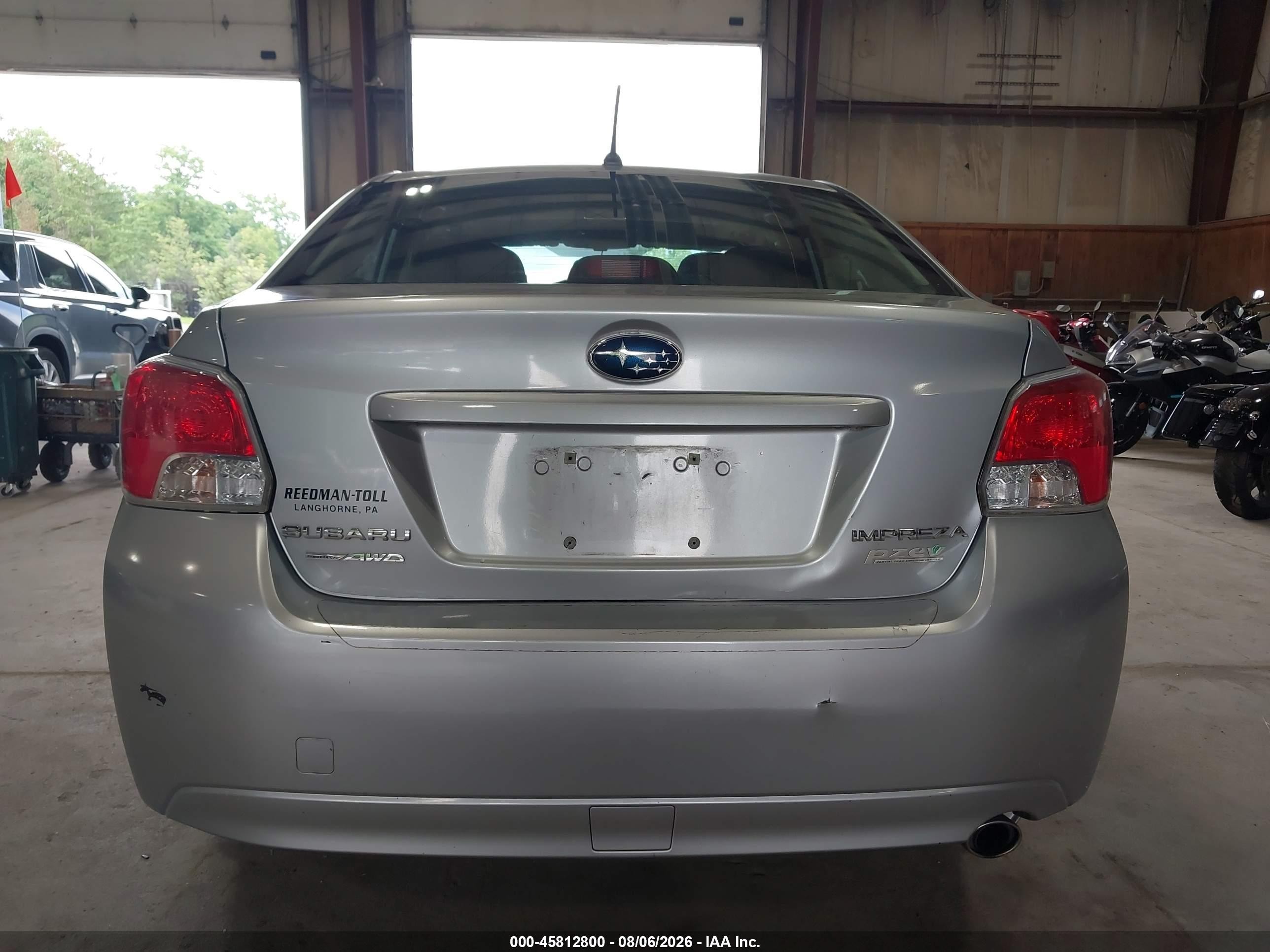 2012 Subaru Impreza 2.0i Premium Серебряный vin: JF1GJAD62CH005230