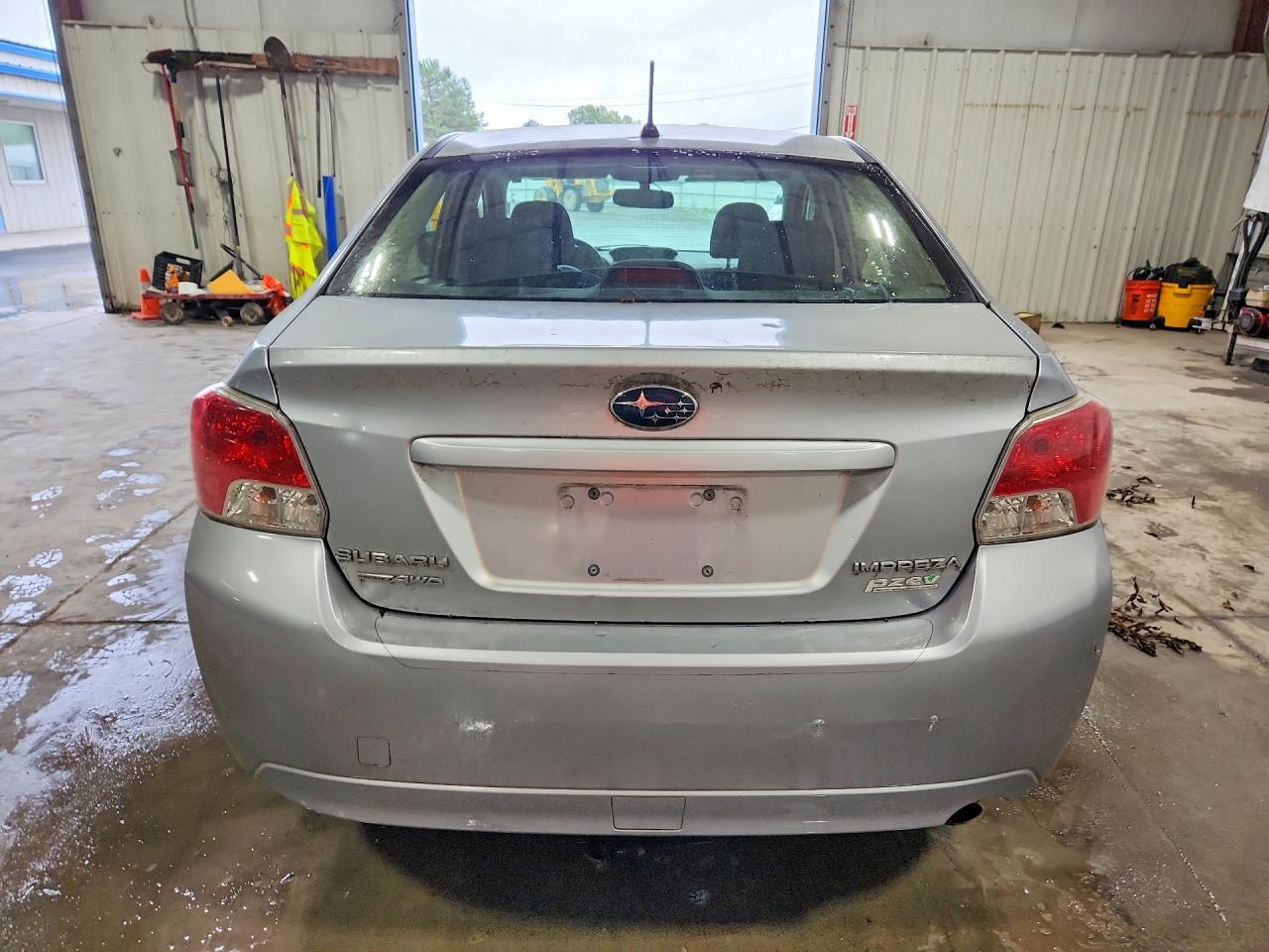 2013 Subaru Impreza Premium Silver vin: JF1GJAD62DH011997