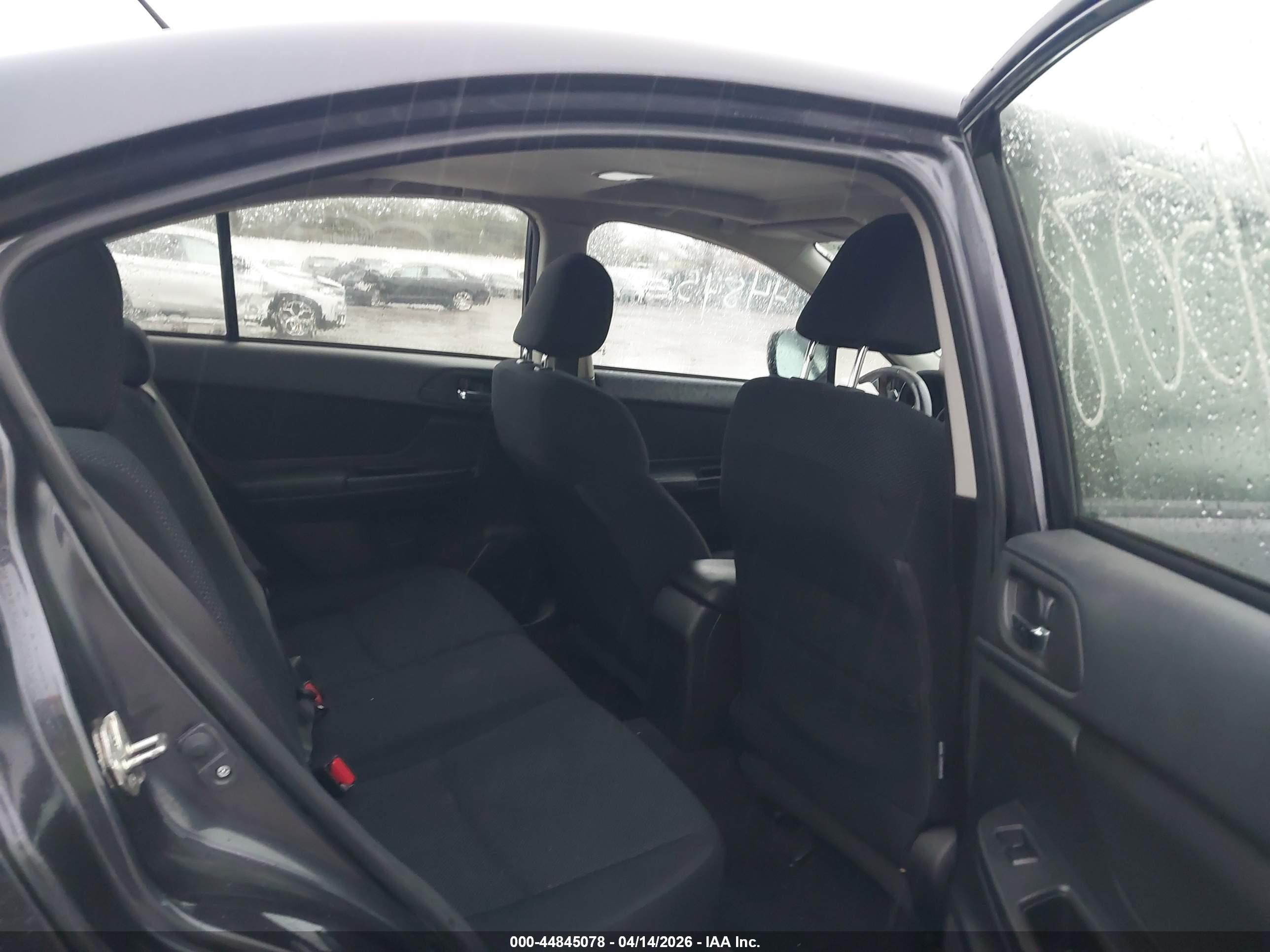 2013 Subaru Impreza 2.0i Premium Серый vin: JF1GJAD63DH035225