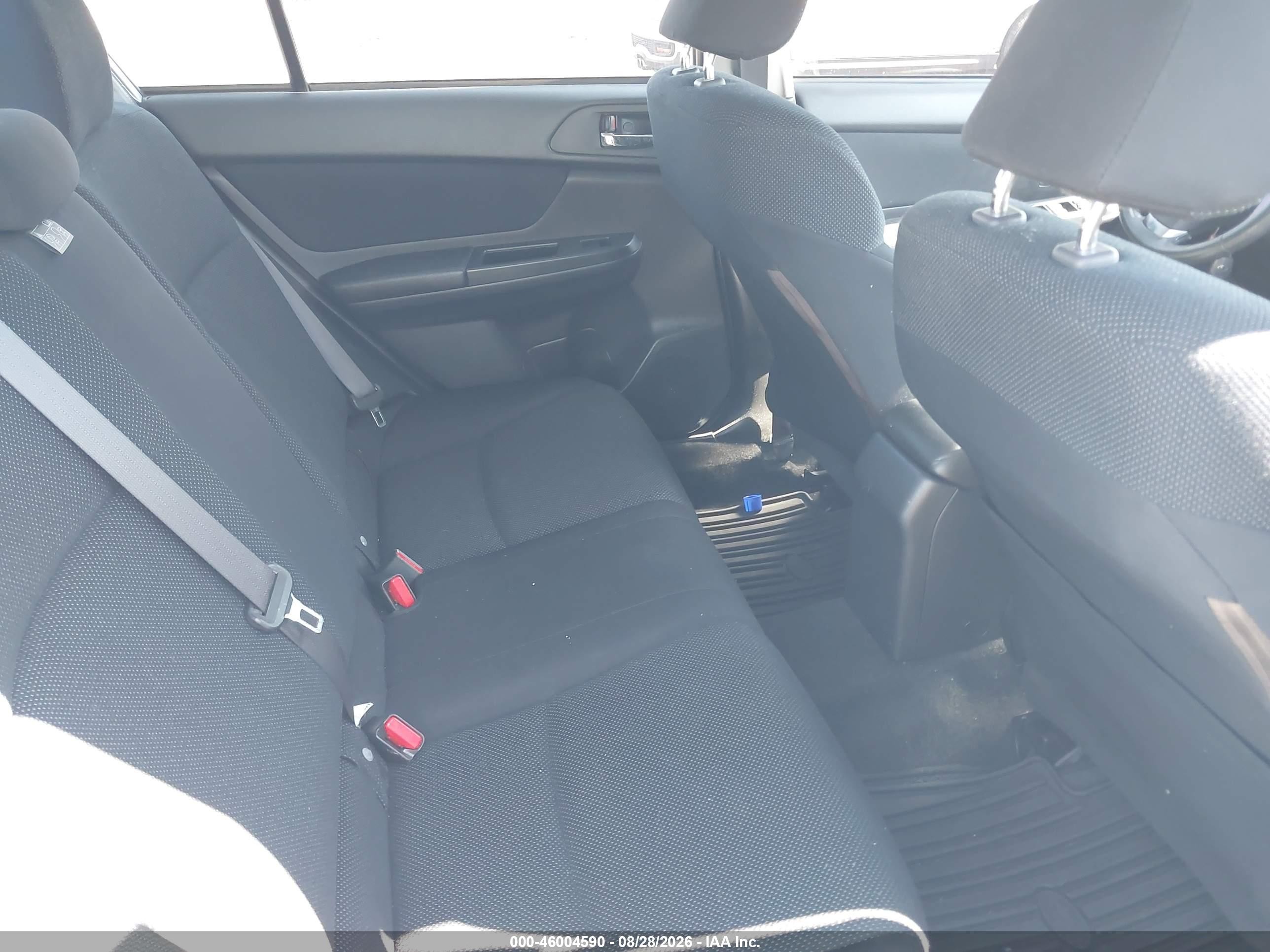 2013 Subaru Impreza 2.0i Premium Silver vin: JF1GJAD65DH005434