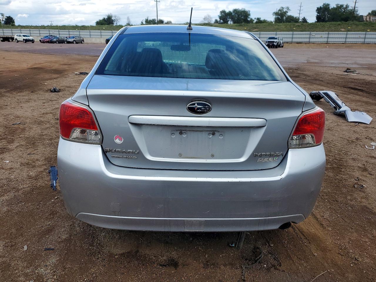 2013 Subaru Impreza Premium Silver vin: JF1GJAD68DH008330