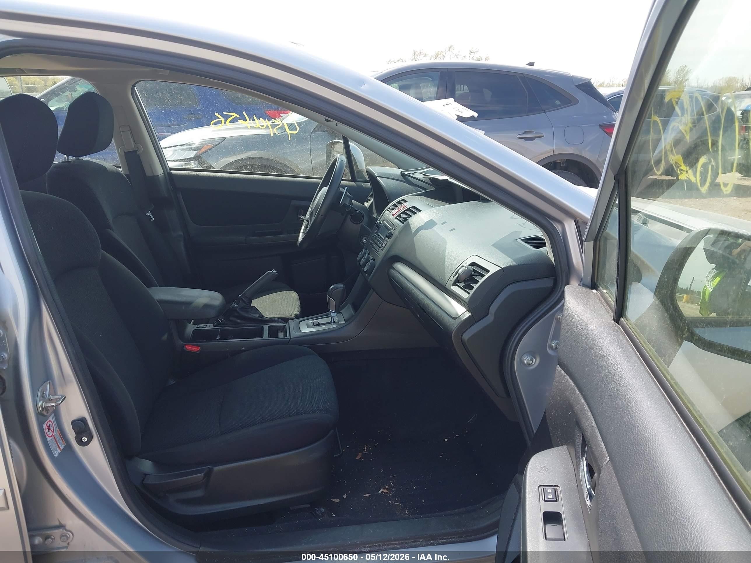2013 Subaru Impreza 2.0i Premium Silver vin: JF1GJAD69DH031356