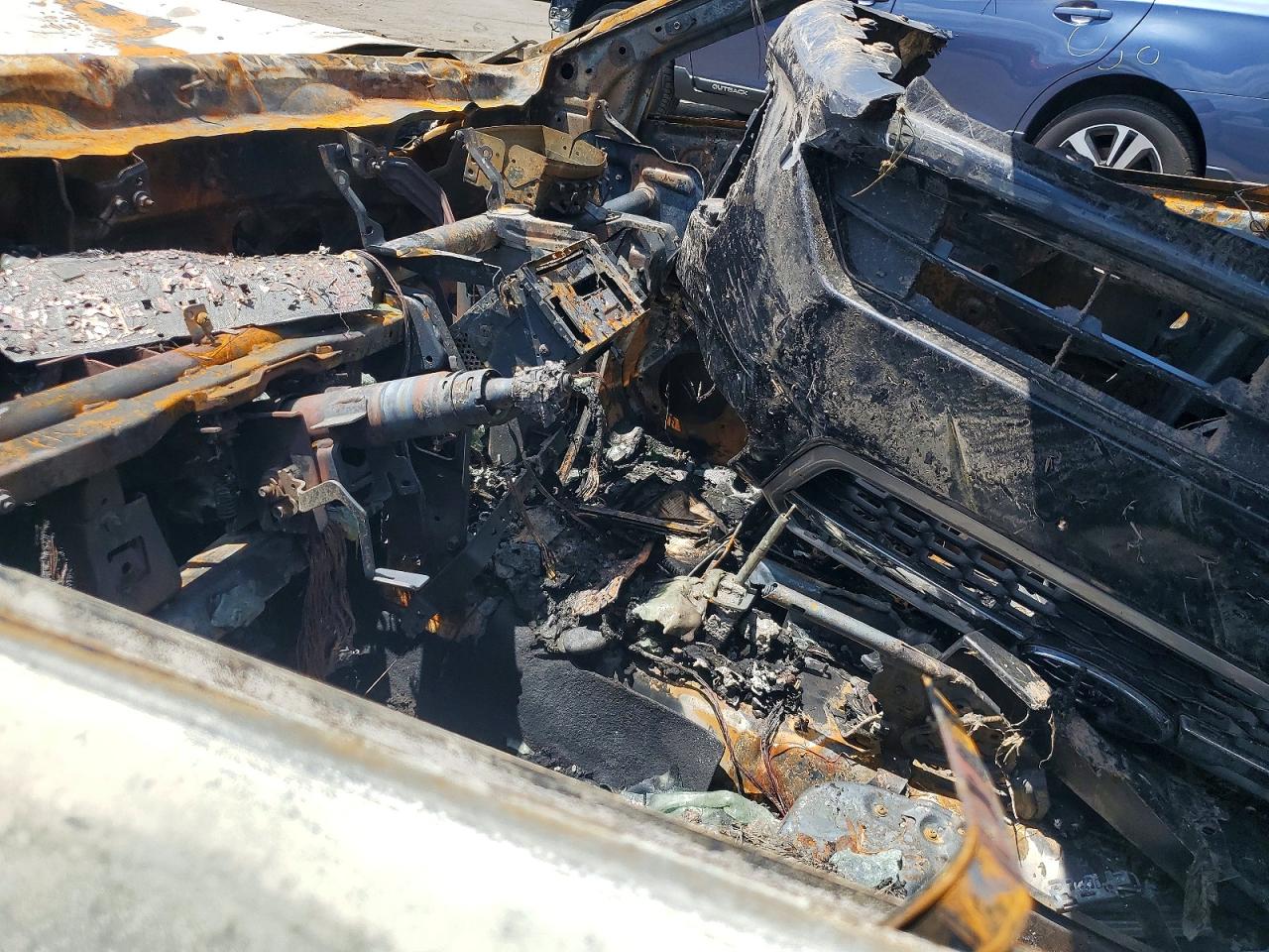 2014 Subaru Impreza Premium Burn vin: JF1GJAE61EH008959