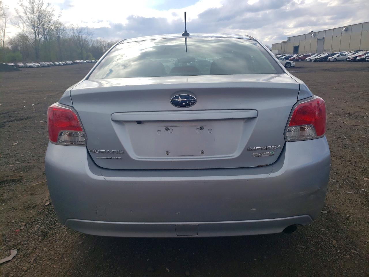 2013 Subaru Impreza Premium Silver vin: JF1GJAE65DH027755