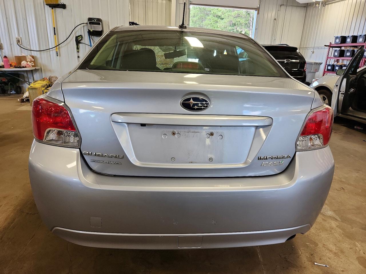 2014 Subaru Impreza Premium Silver vin: JF1GJAE65EH011735