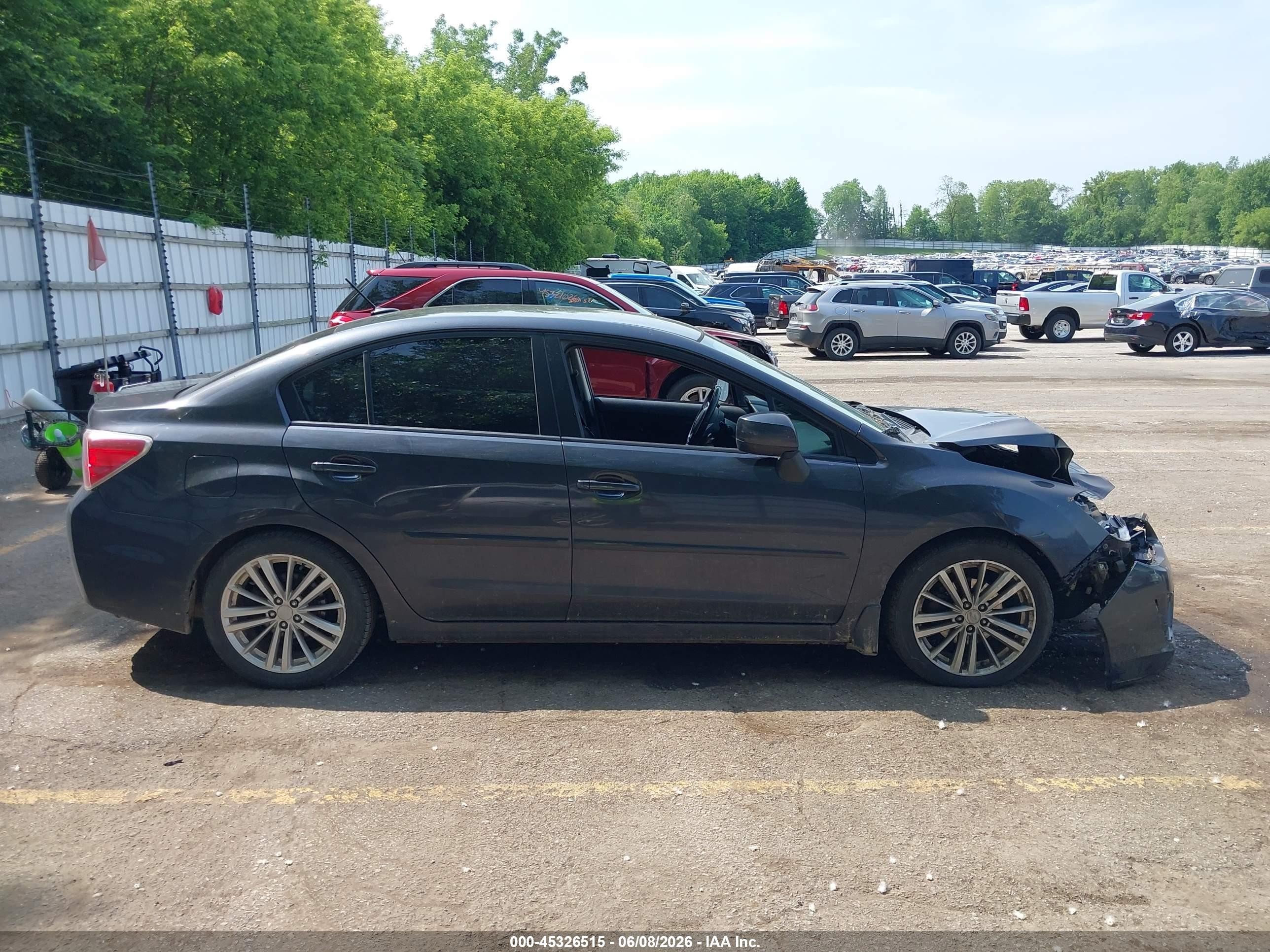 2014 Subaru Impreza 2.0i Premium Серый vin: JF1GJAE68EH007761
