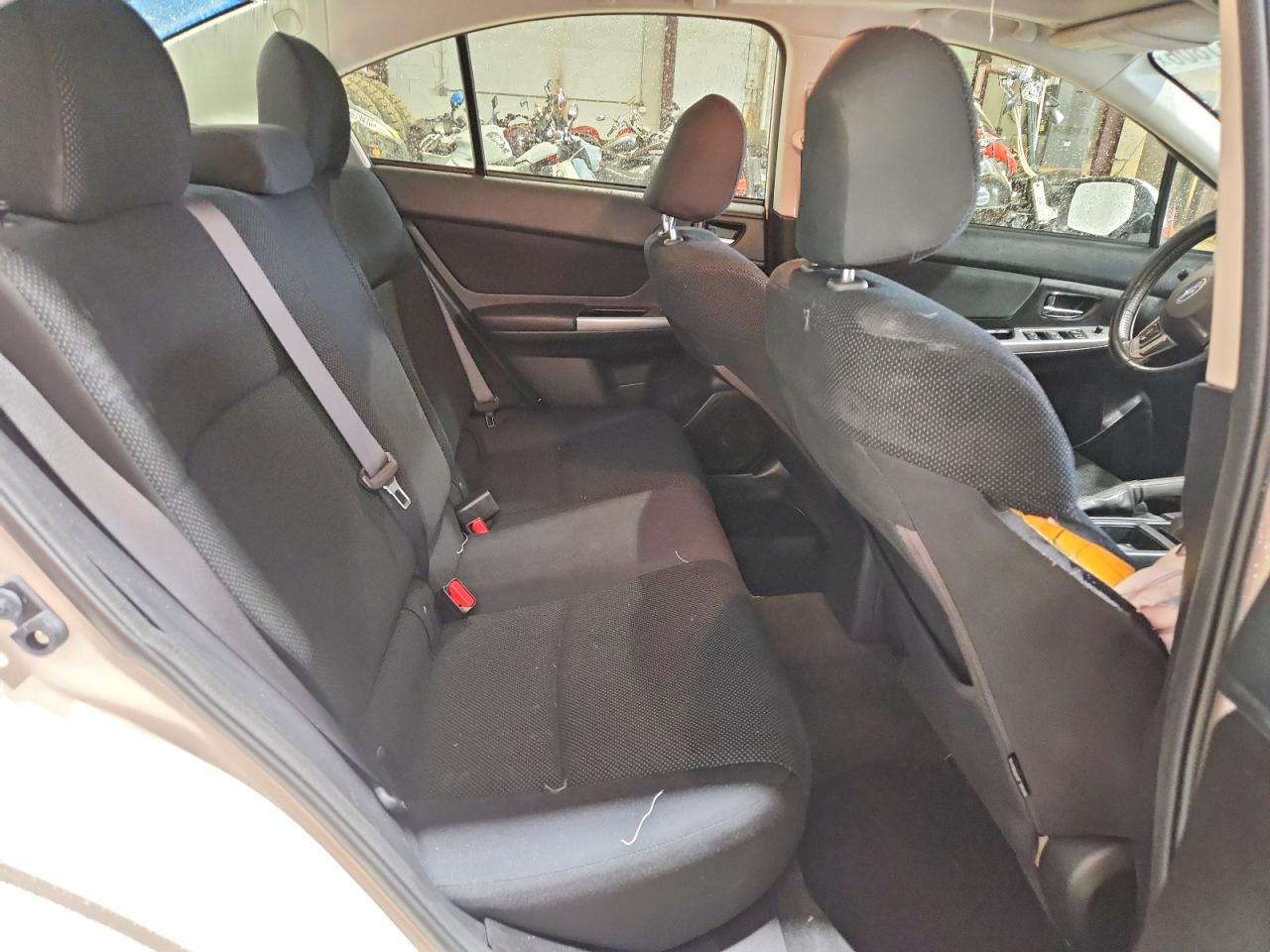 2016 Subaru Impreza Premium Plus White vin: JF1GJAF62GH016022