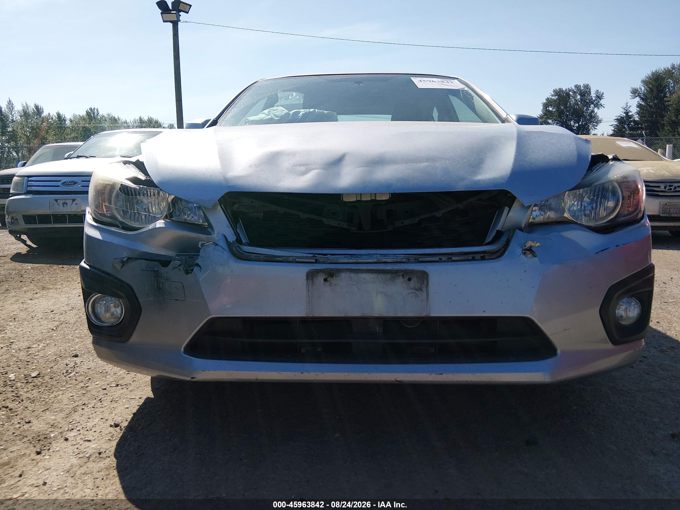 2014 Subaru Impreza 2.0i Limited Silver vin: JF1GJAG60EH013731