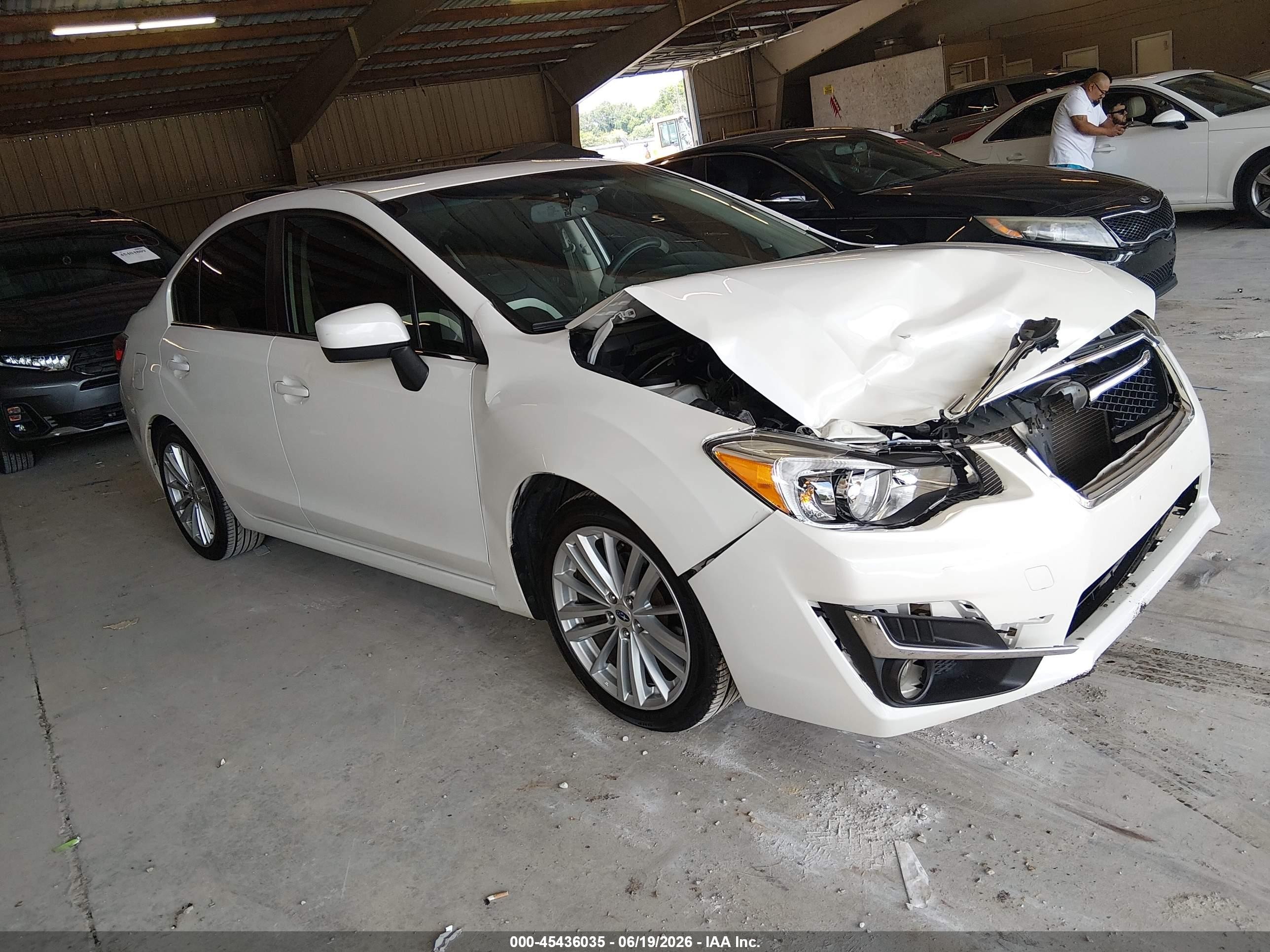 2015 Subaru Impreza 2.0i Premium White vin: JF1GJAK60FH015536