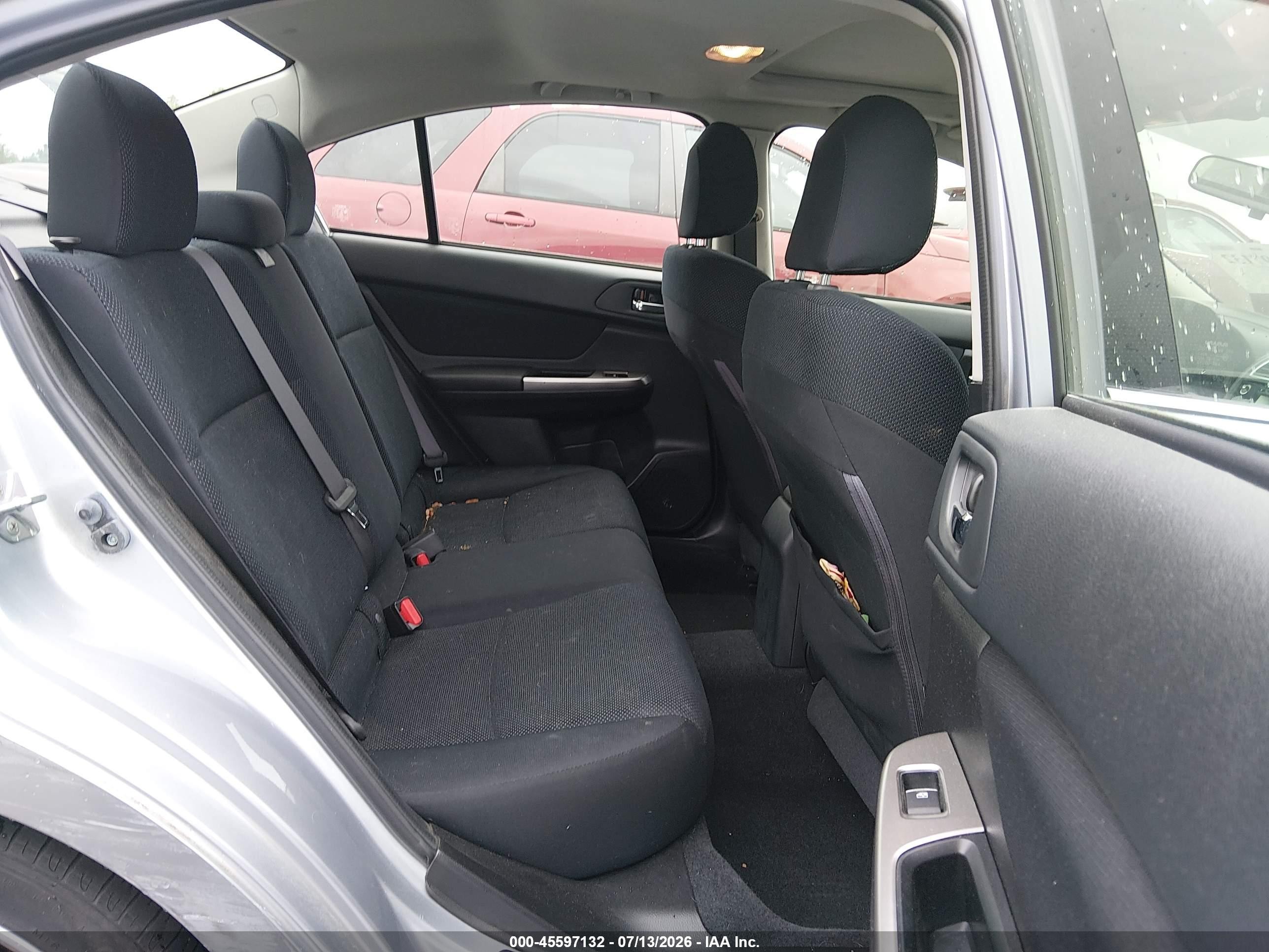 2015 Subaru Impreza 2.0i Premium Silver vin: JF1GJAK61FH005629