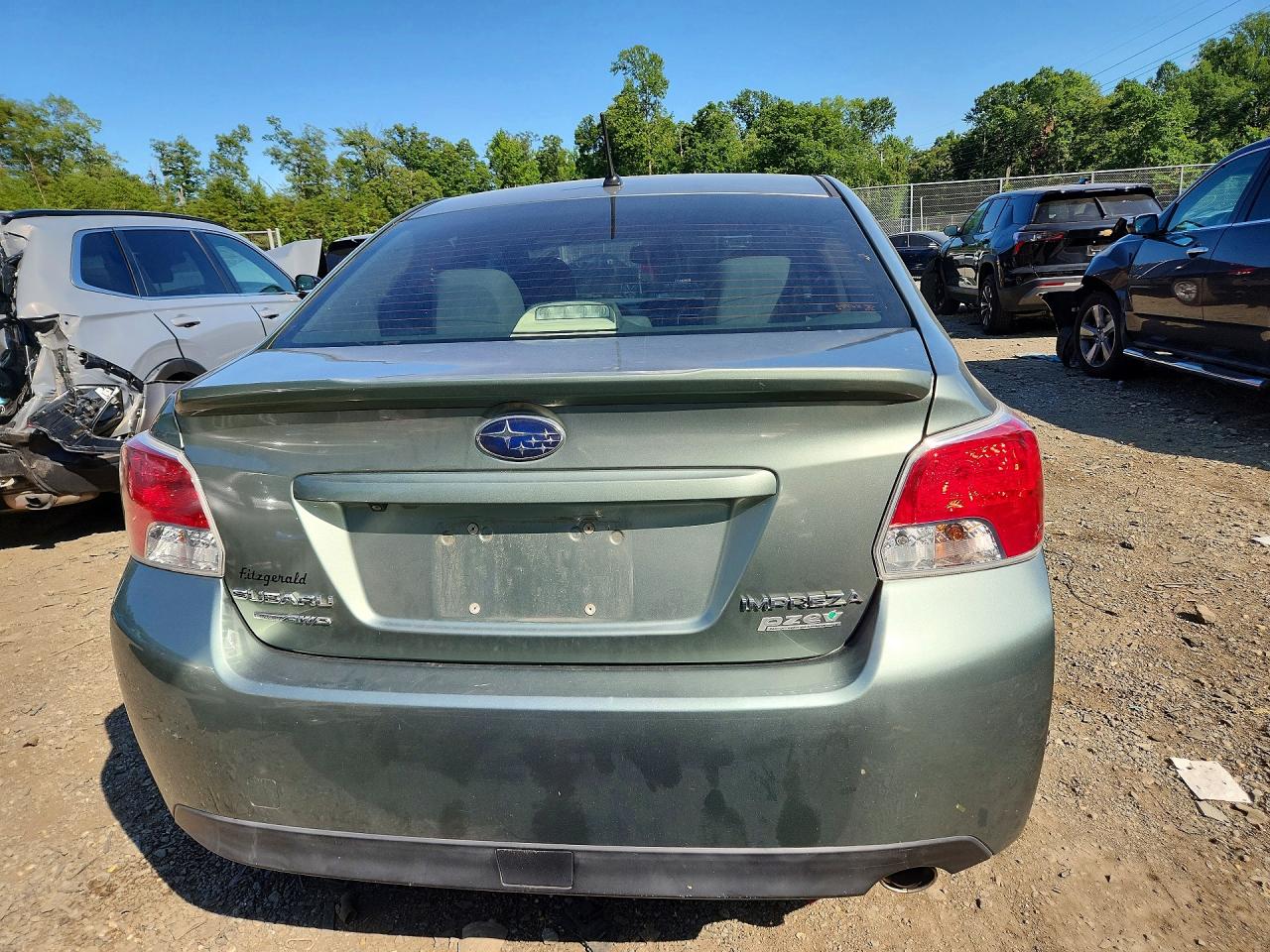 2015 Subaru Impreza Premium Plus Серый vin: JF1GJAK64FH020092