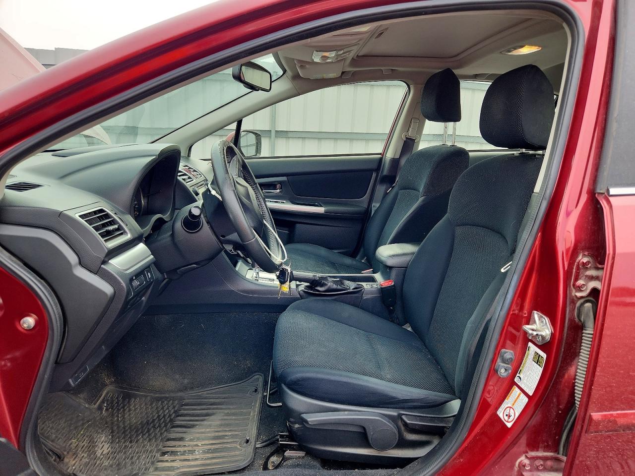 2015 Subaru Impreza Premium Plus Burgundy vin: JF1GJAK65FH007657