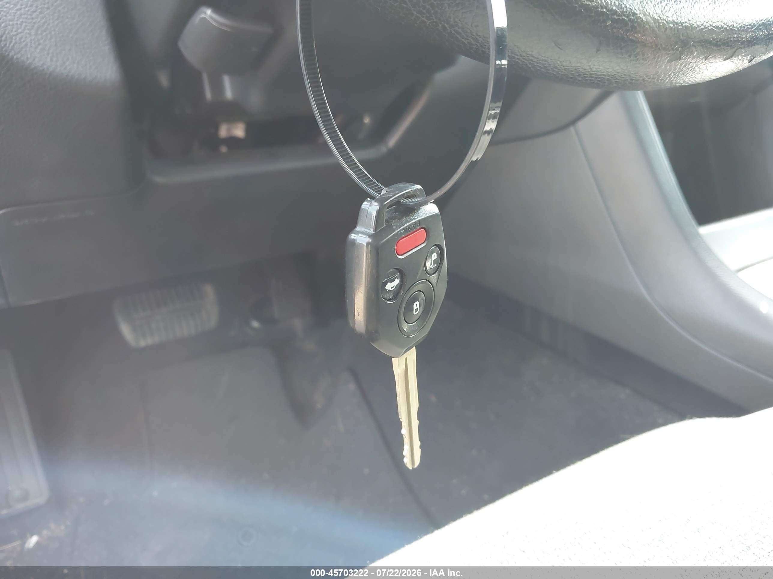 2015 Subaru Impreza 2.0i Premium Серебряный vin: JF1GJAK67FH005991