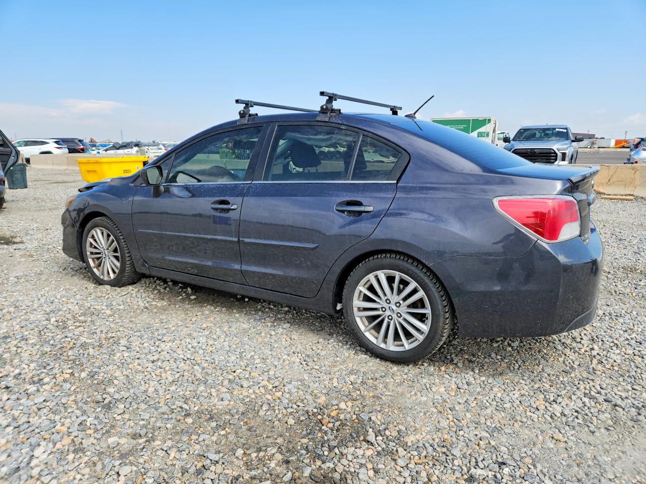 2015 Subaru Impreza Premium Plus Черный vin: JF1GJAK68FH007023