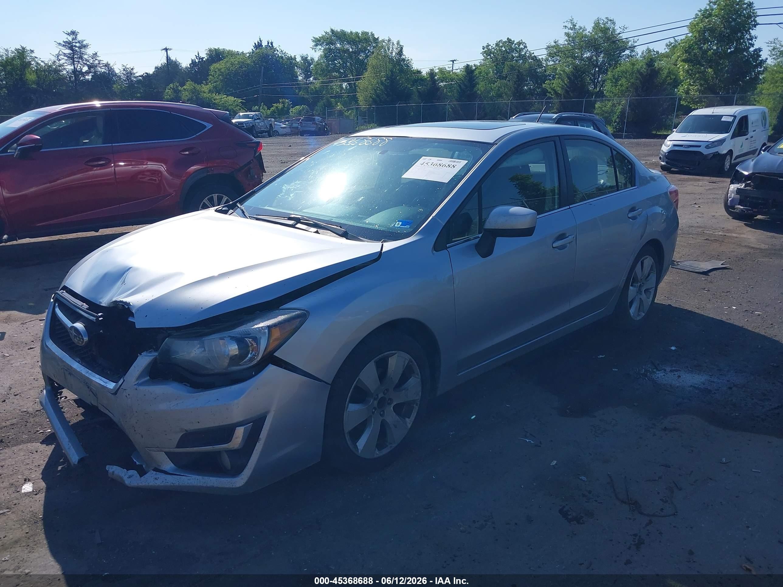 2015 Subaru Impreza 2.0i Premium Silver vin: JF1GJAK69FH021738