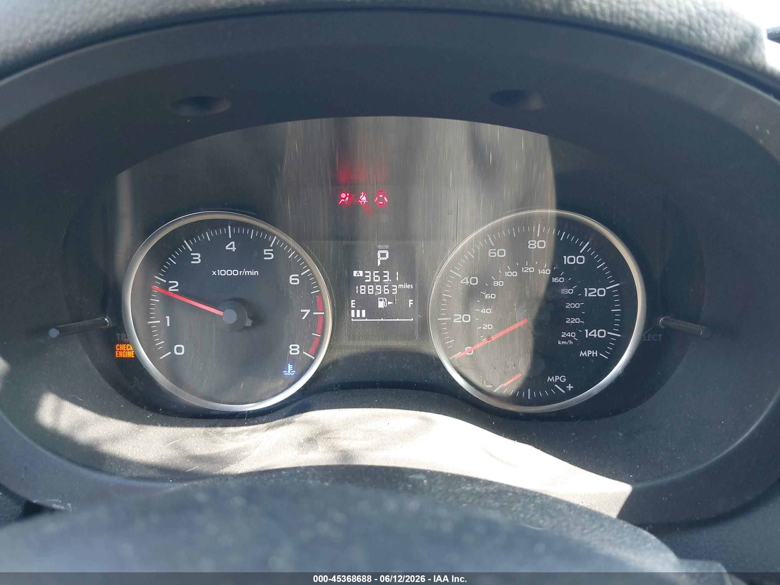2015 Subaru Impreza 2.0i Premium Silver vin: JF1GJAK69FH021738