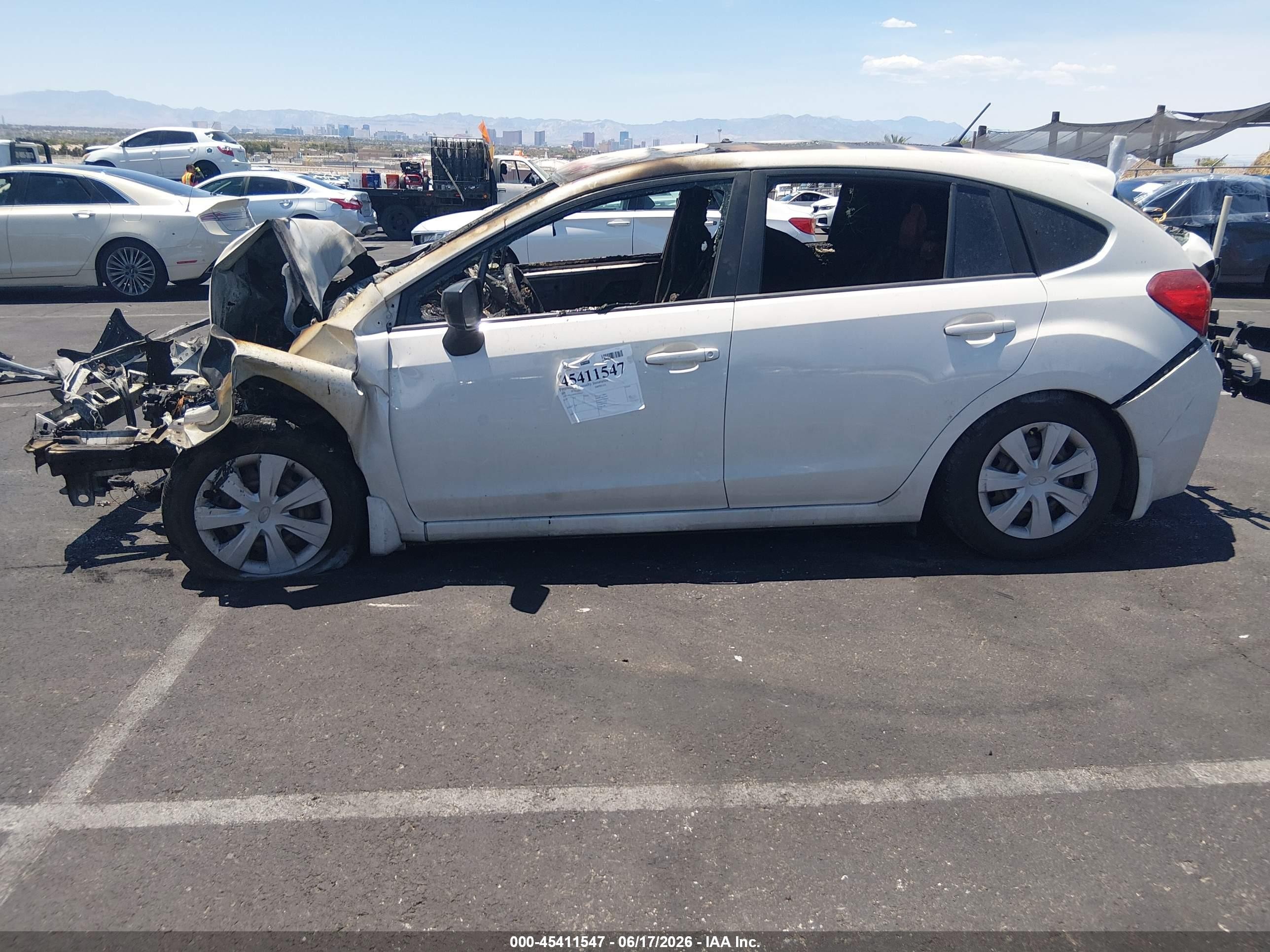2015 Subaru Impreza 2.0i White vin: JF1GPAA60F8256433