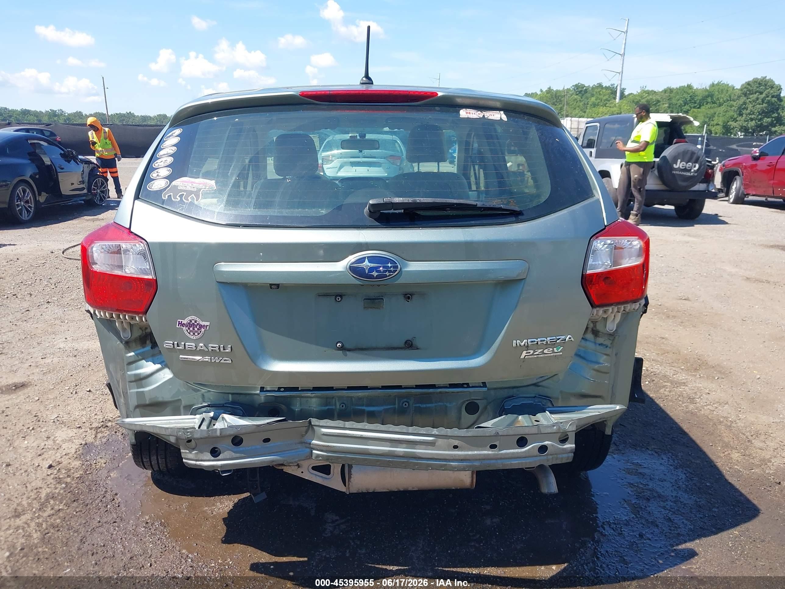 2015 Subaru Impreza 2.0i Серый vin: JF1GPAA60FG304955