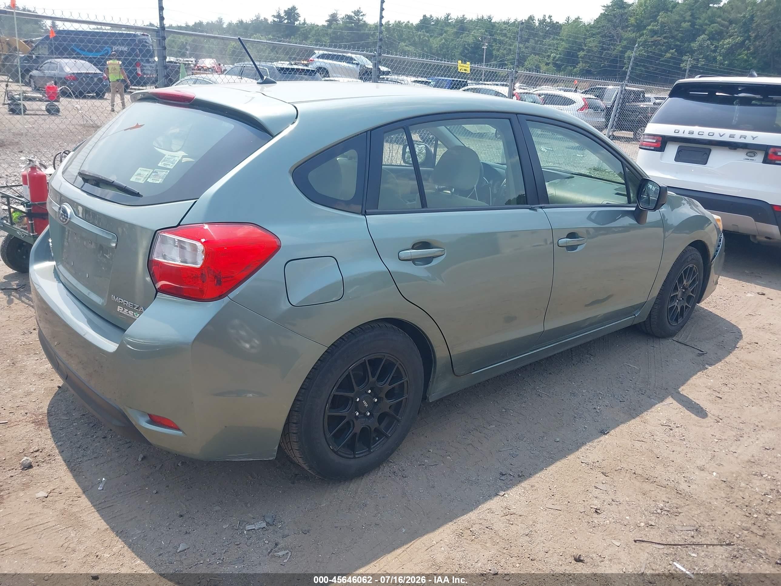 2014 Subaru Impreza 2.0i Turquoise vin: JF1GPAA61E8231183