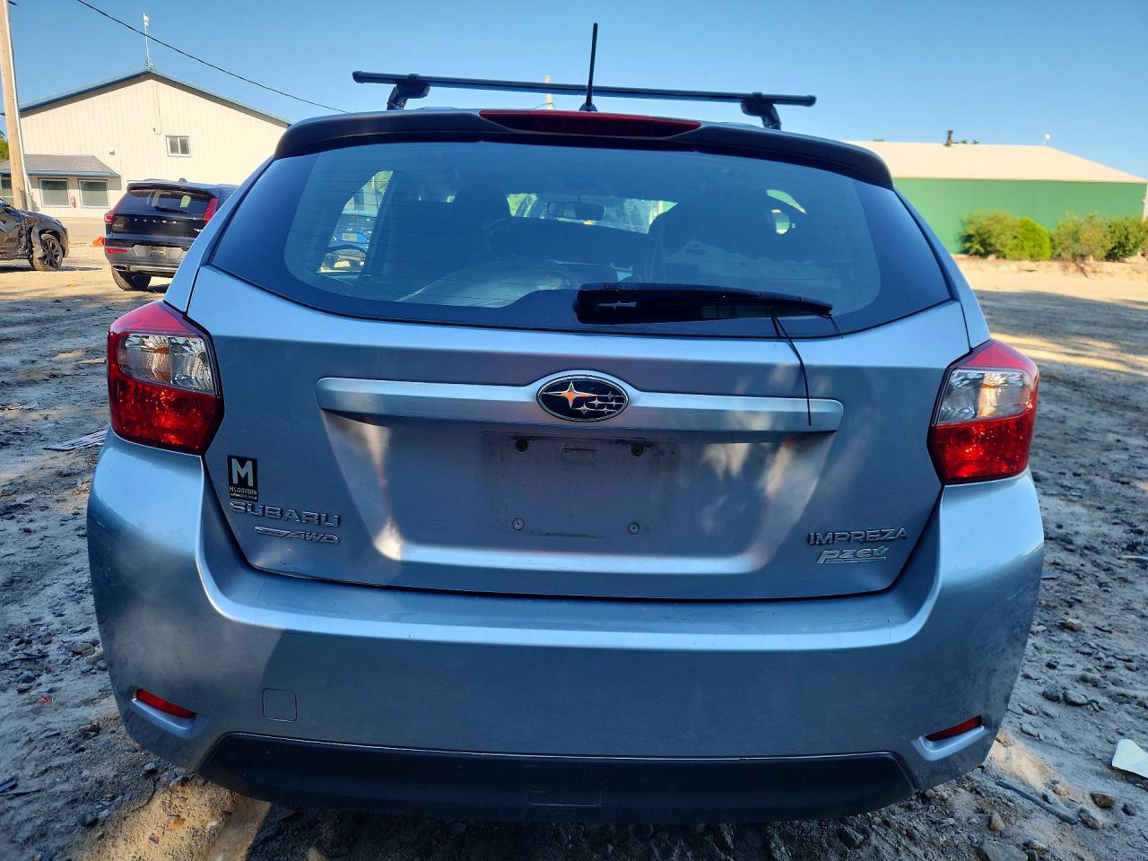 2014 Subaru Impreza Серебряный vin: JF1GPAA61E8280223
