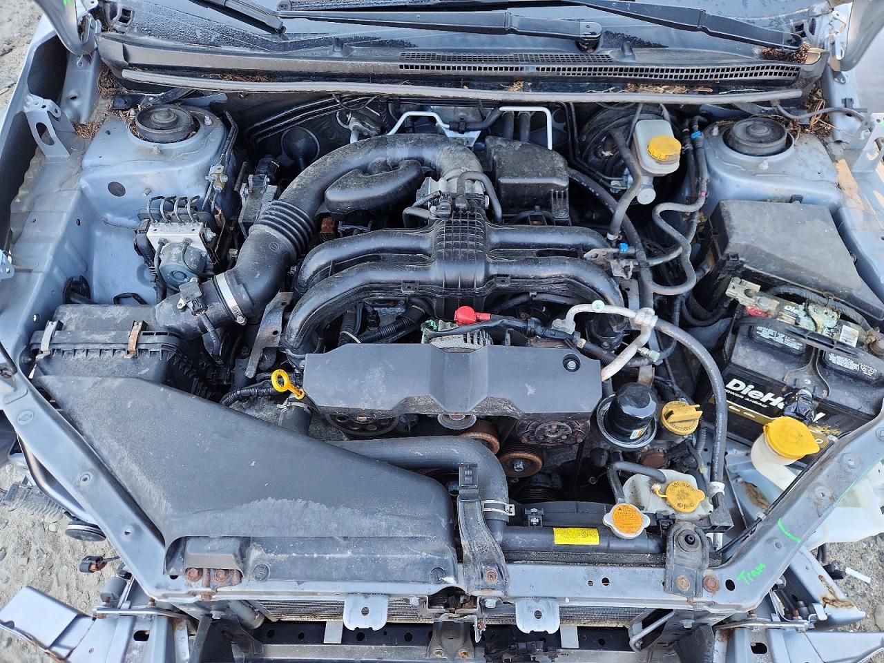 2014 Subaru Impreza Серебряный vin: JF1GPAA61E8280223