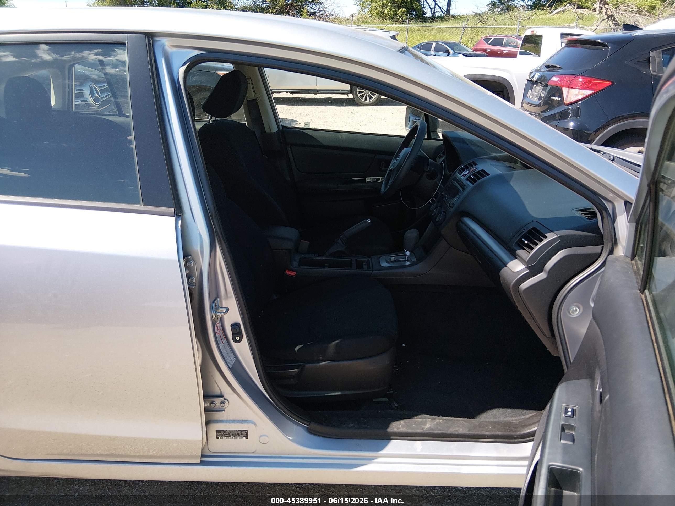 2012 Subaru Impreza 2.0i Silver vin: JF1GPAA62CH212560