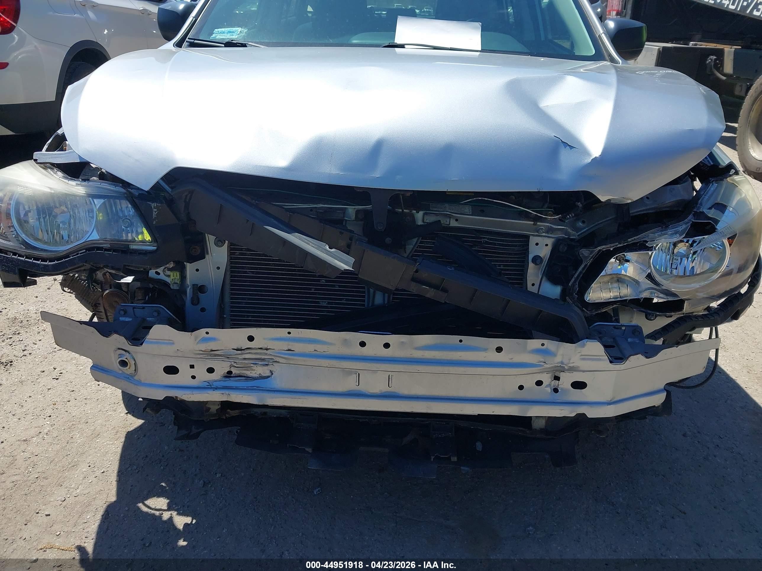 2013 Subaru Impreza Wagon 2.0i Silver vin: JF1GPAA62D2890214