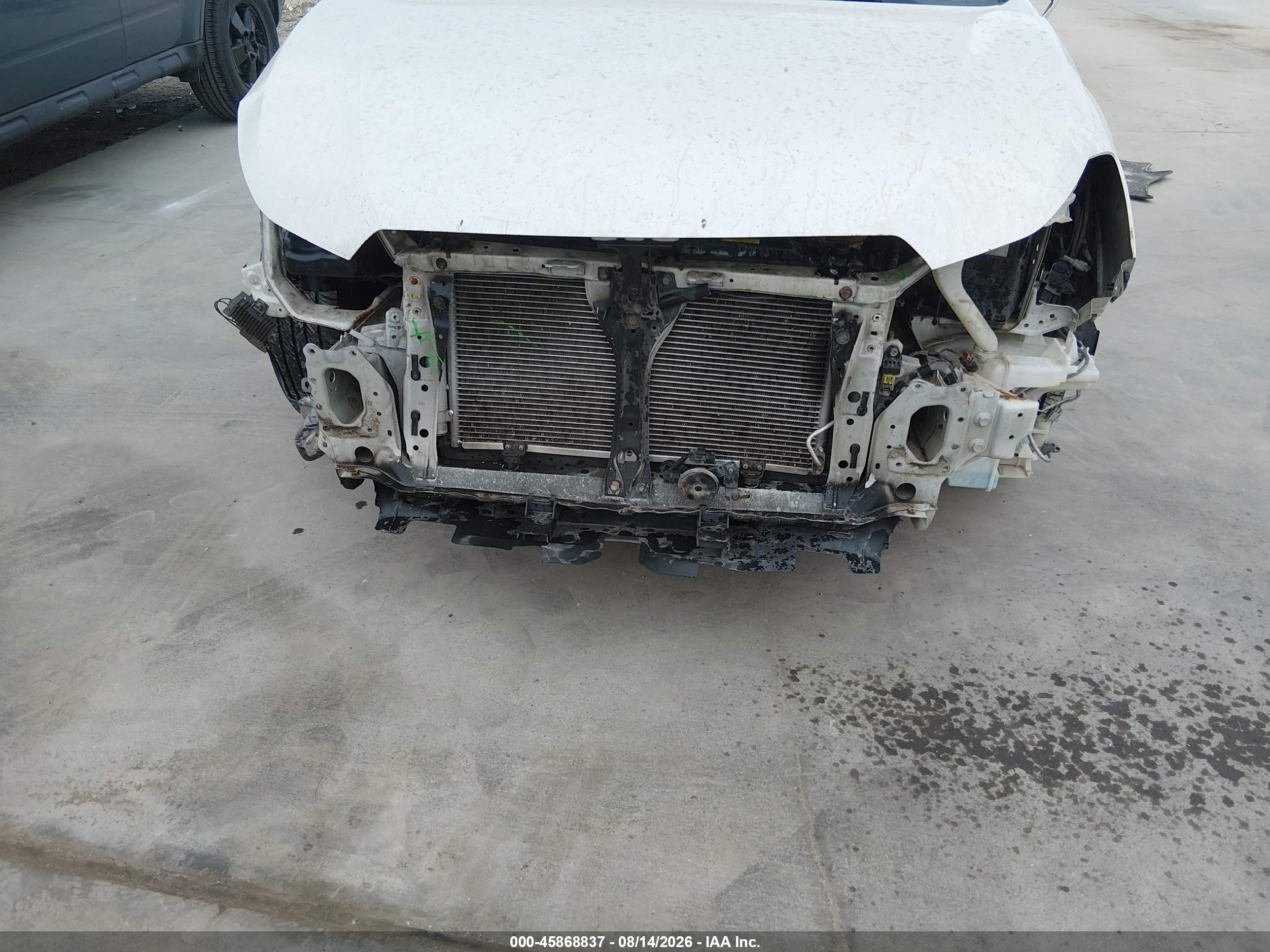 2014 Subaru Impreza 2.0i Белый vin: JF1GPAA62E8282580