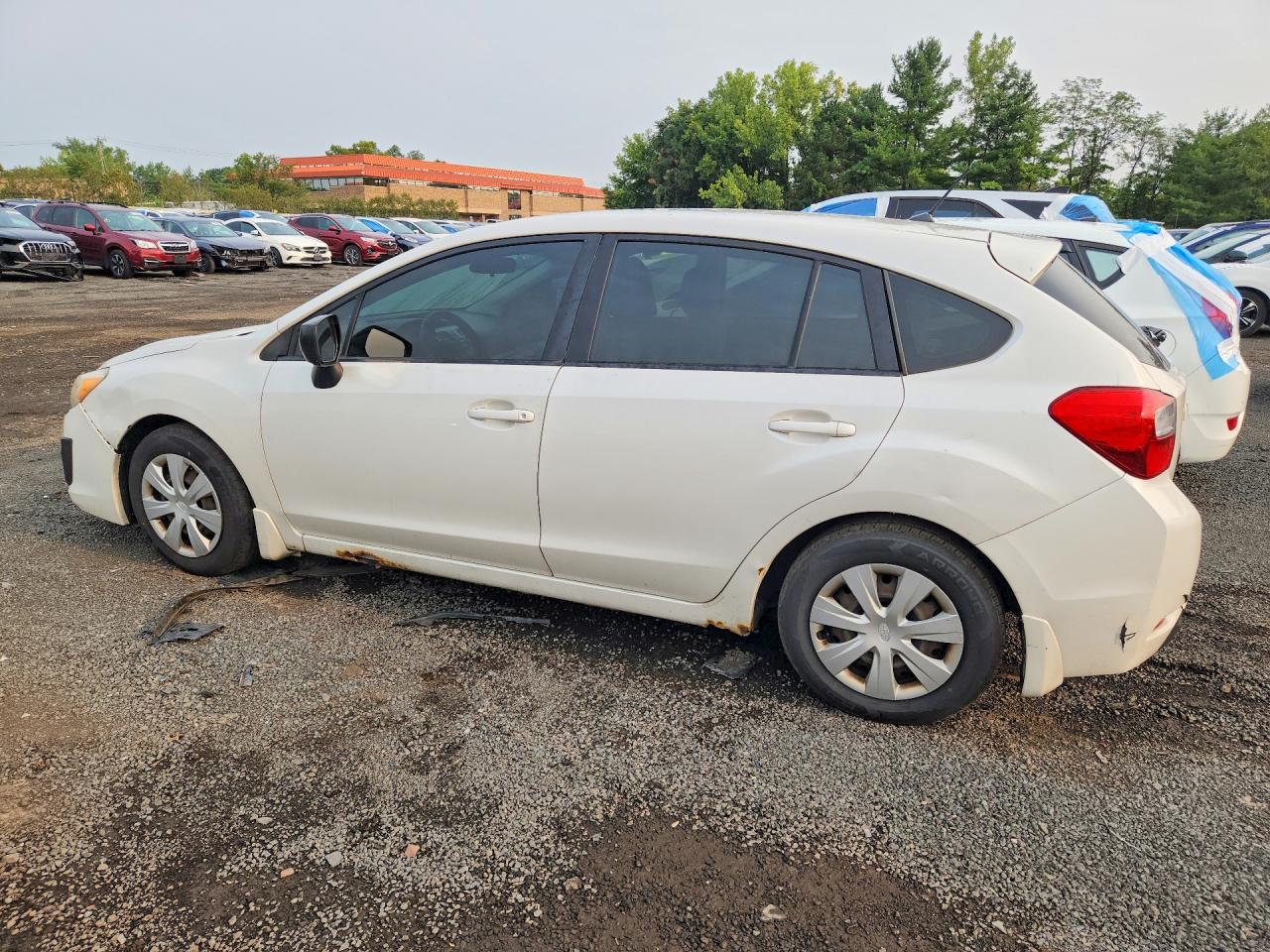 2013 Subaru Impreza White vin: JF1GPAA63DG201901