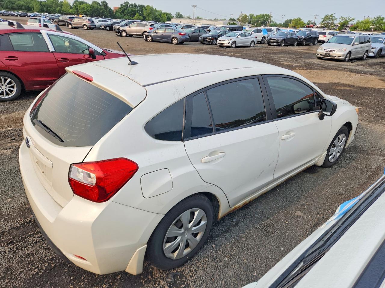 2013 Subaru Impreza White vin: JF1GPAA63DG201901