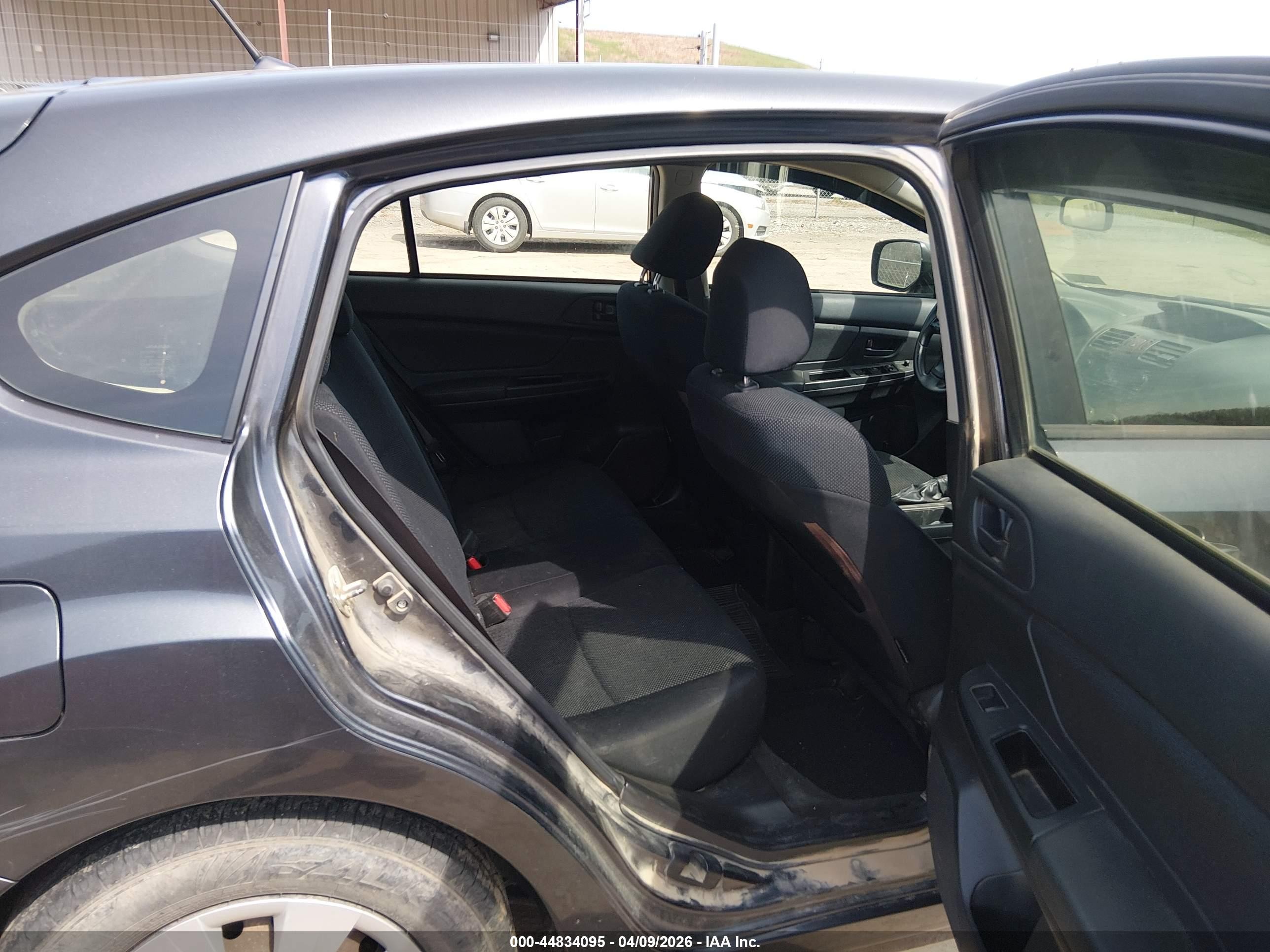 2013 Subaru Impreza Wagon 2.0i Серый vin: JF1GPAA63DH866405
