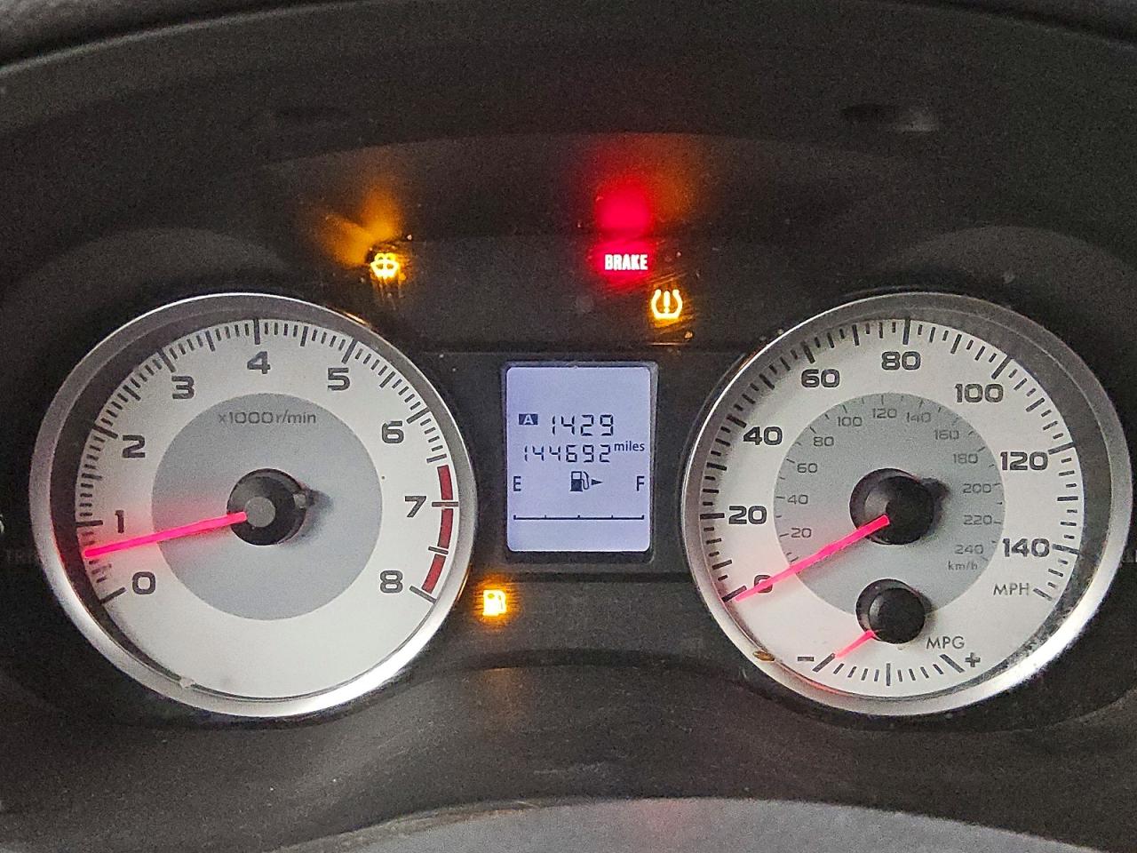 2014 Subaru Impreza Серый vin: JF1GPAA63E9284414