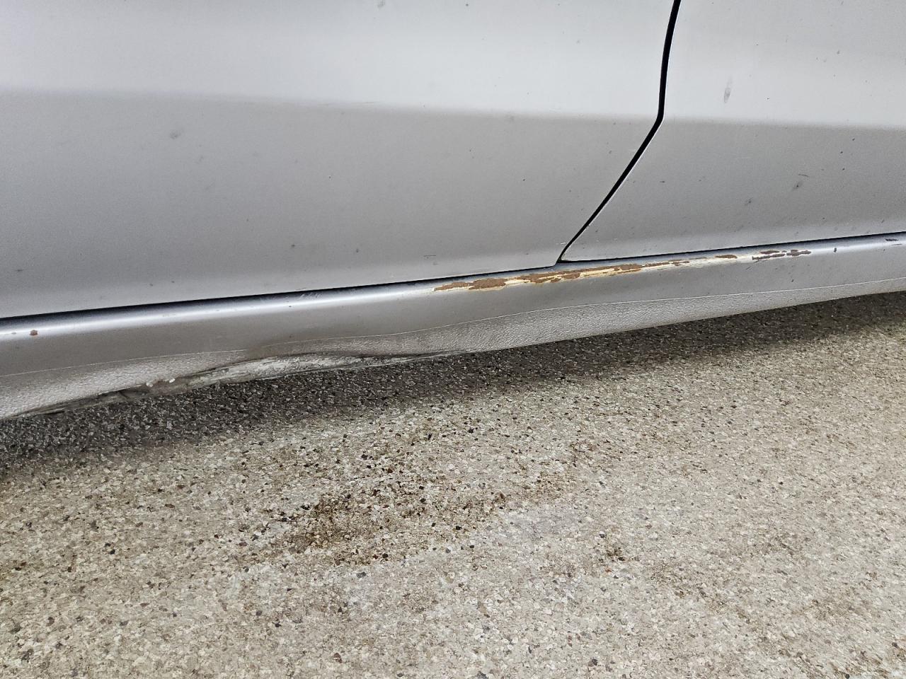 2014 Subaru Impreza Серый vin: JF1GPAA63E9284414 Damage: Left Rocker Panel, Dent(S) W/ Paint Dmg, > 12 Inches