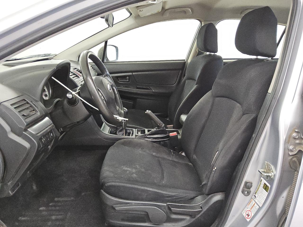 2014 Subaru Impreza Серый vin: JF1GPAA63E9284414 Damage: Left Front Seat Bolster, Torn, > 12 Inches