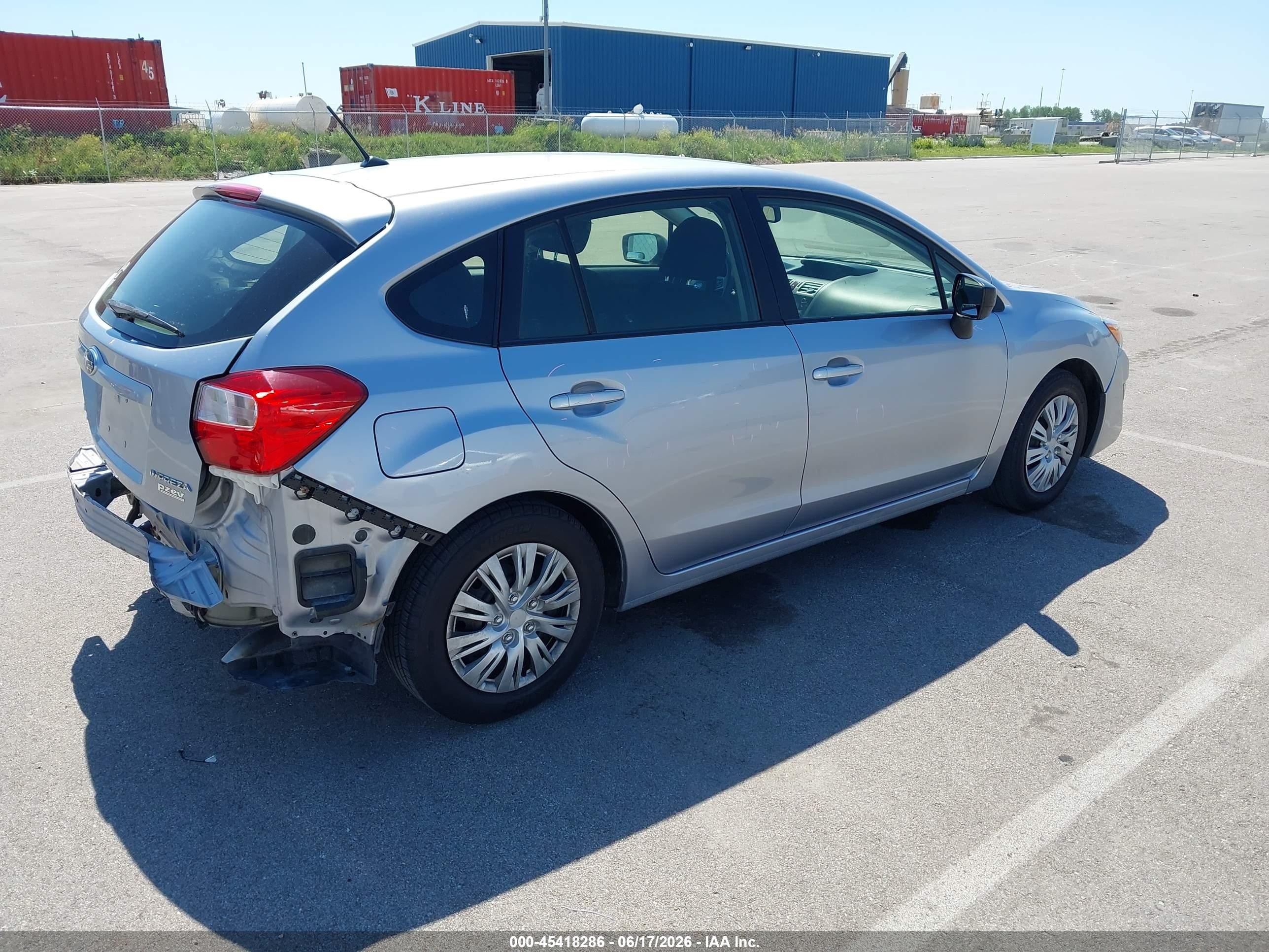 2015 Subaru Impreza 2.0i Серебряный vin: JF1GPAA63F8282007