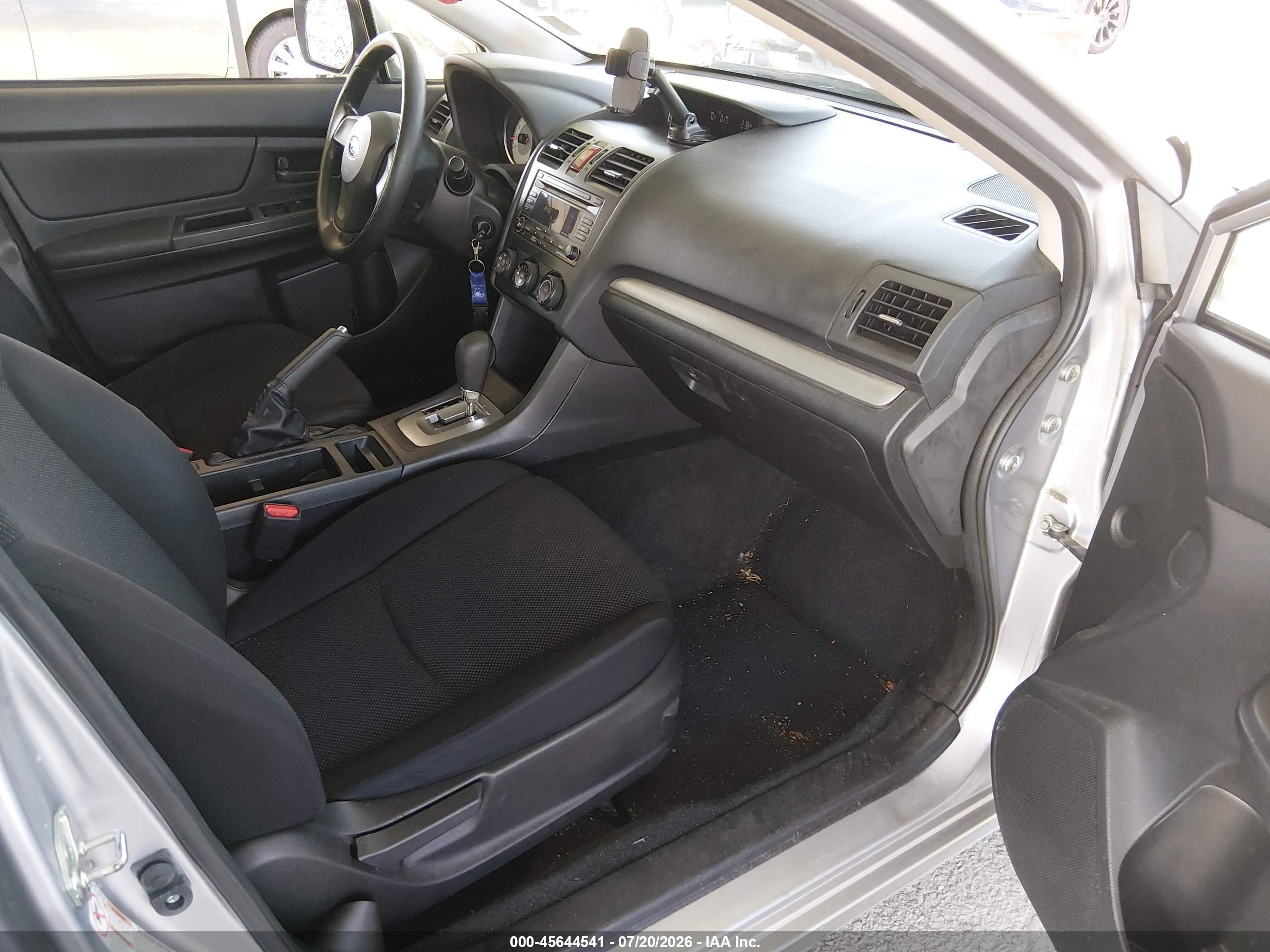 2012 Subaru Impreza 2.0i Silver vin: JF1GPAA64CH234737