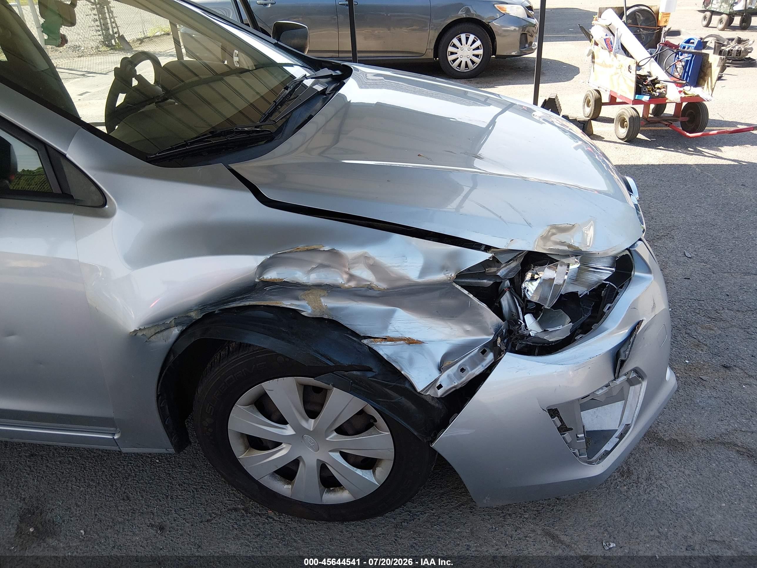 2012 Subaru Impreza 2.0i Silver vin: JF1GPAA64CH234737