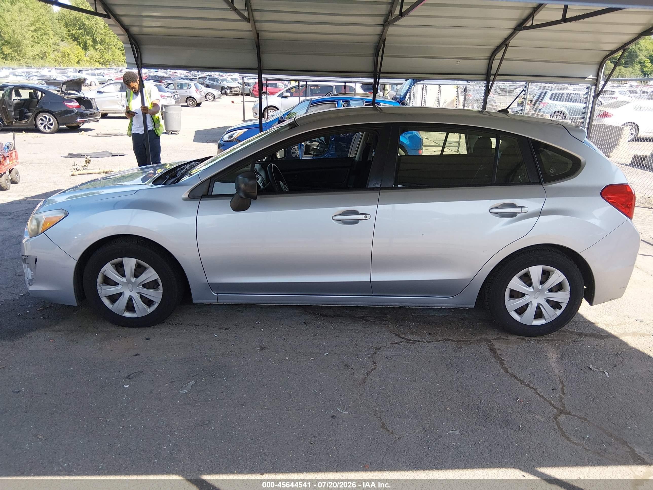 2012 Subaru Impreza 2.0i Silver vin: JF1GPAA64CH234737