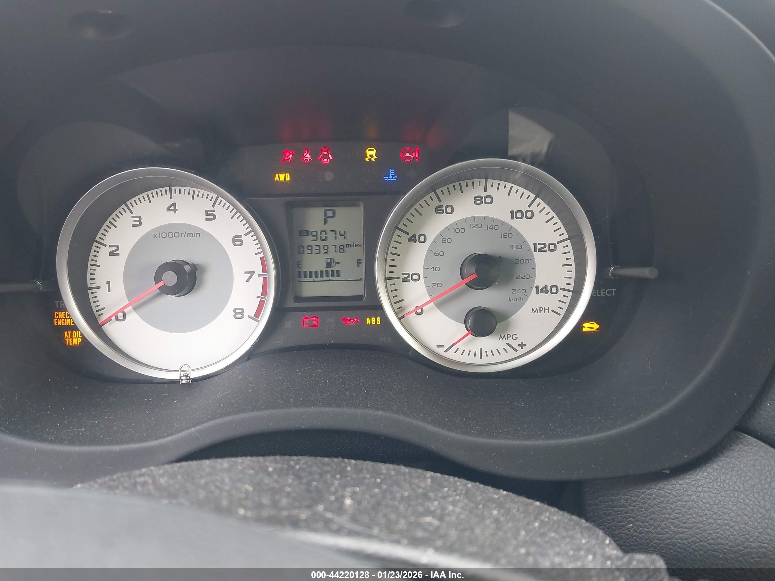 2014 Subaru Impreza 2.0i Silver vin: JF1GPAA64E8218587
