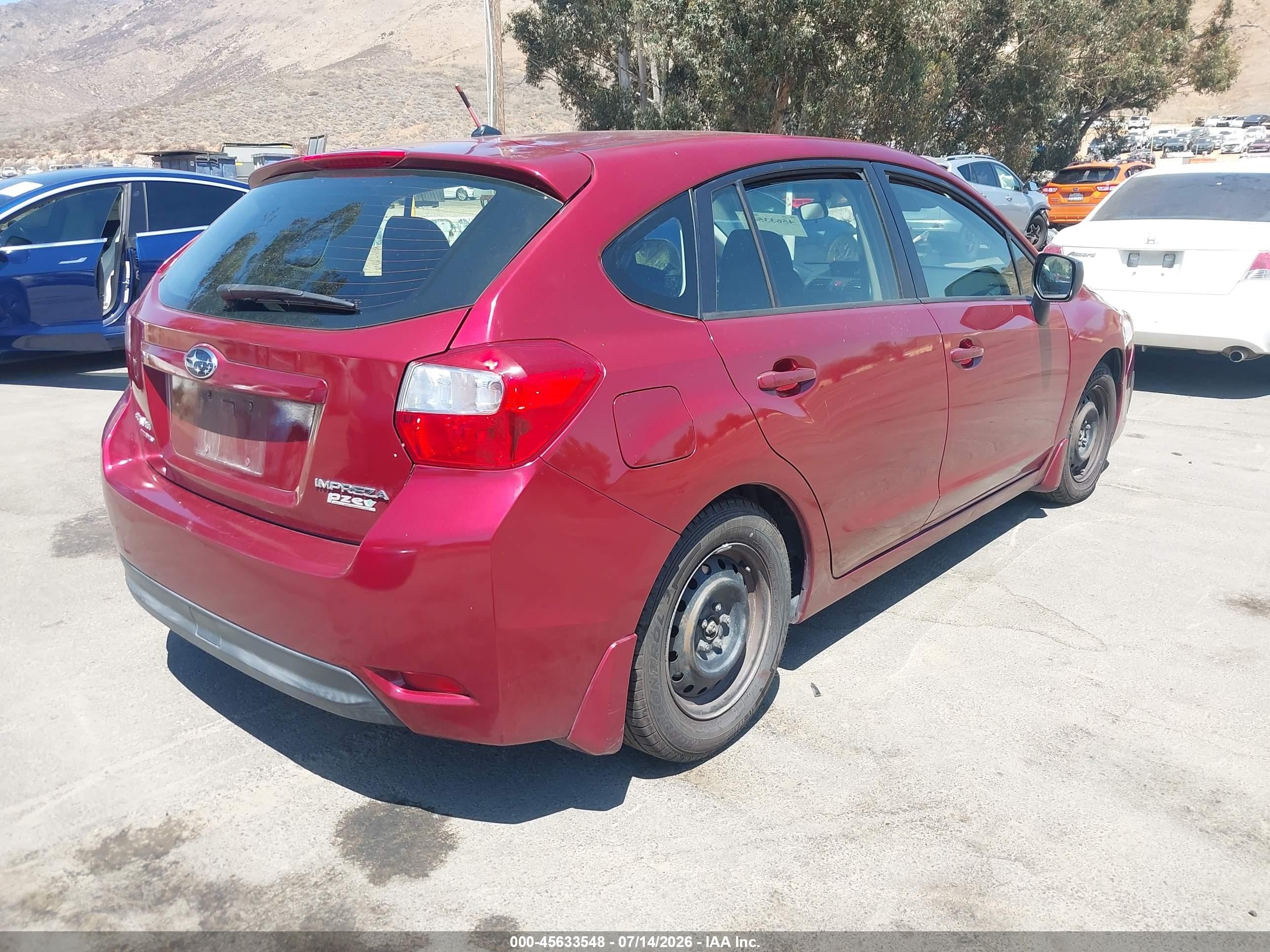 2014 Subaru Impreza 2.0i Red vin: JF1GPAA64E8260189