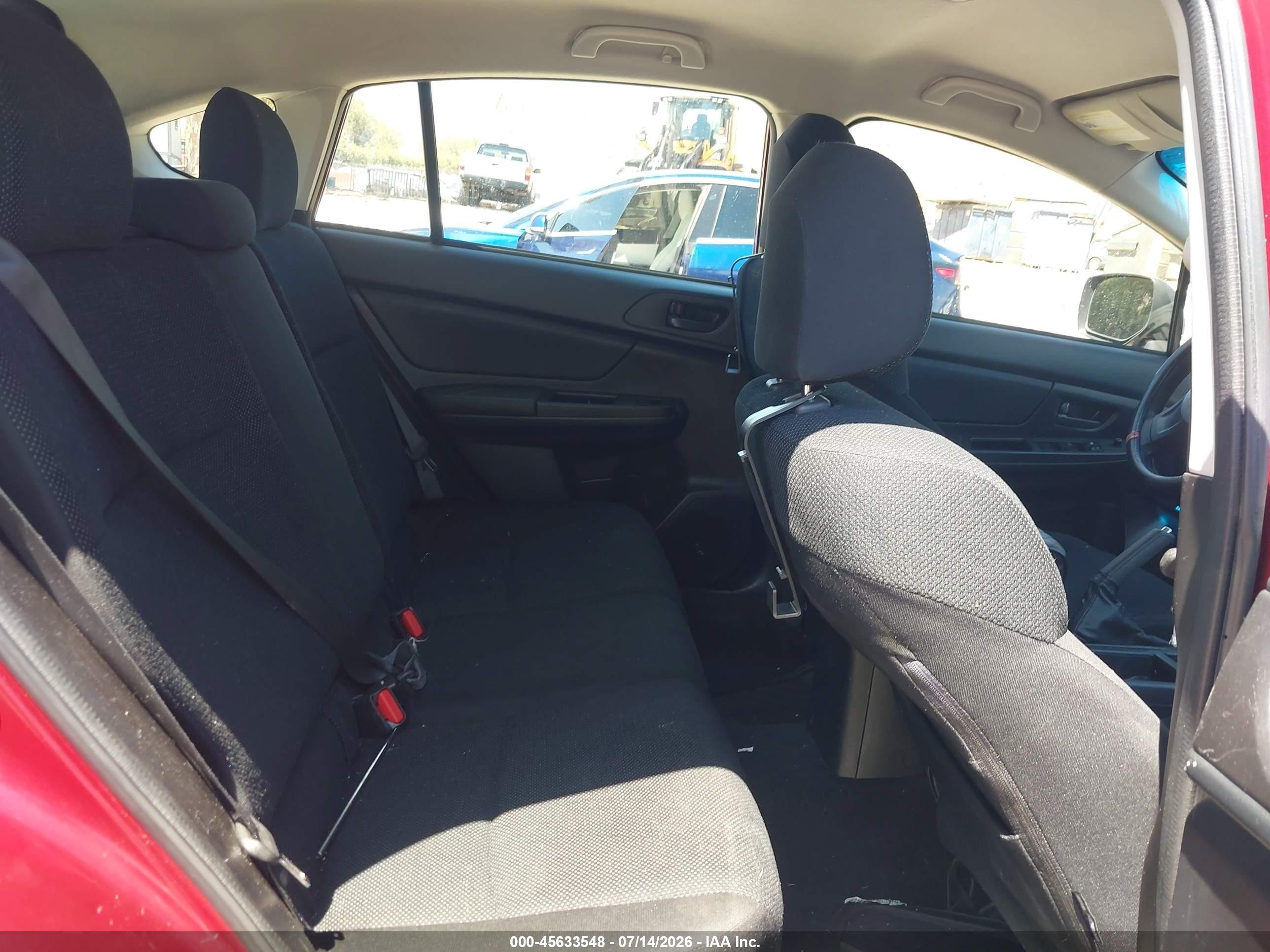 2014 Subaru Impreza 2.0i Red vin: JF1GPAA64E8260189