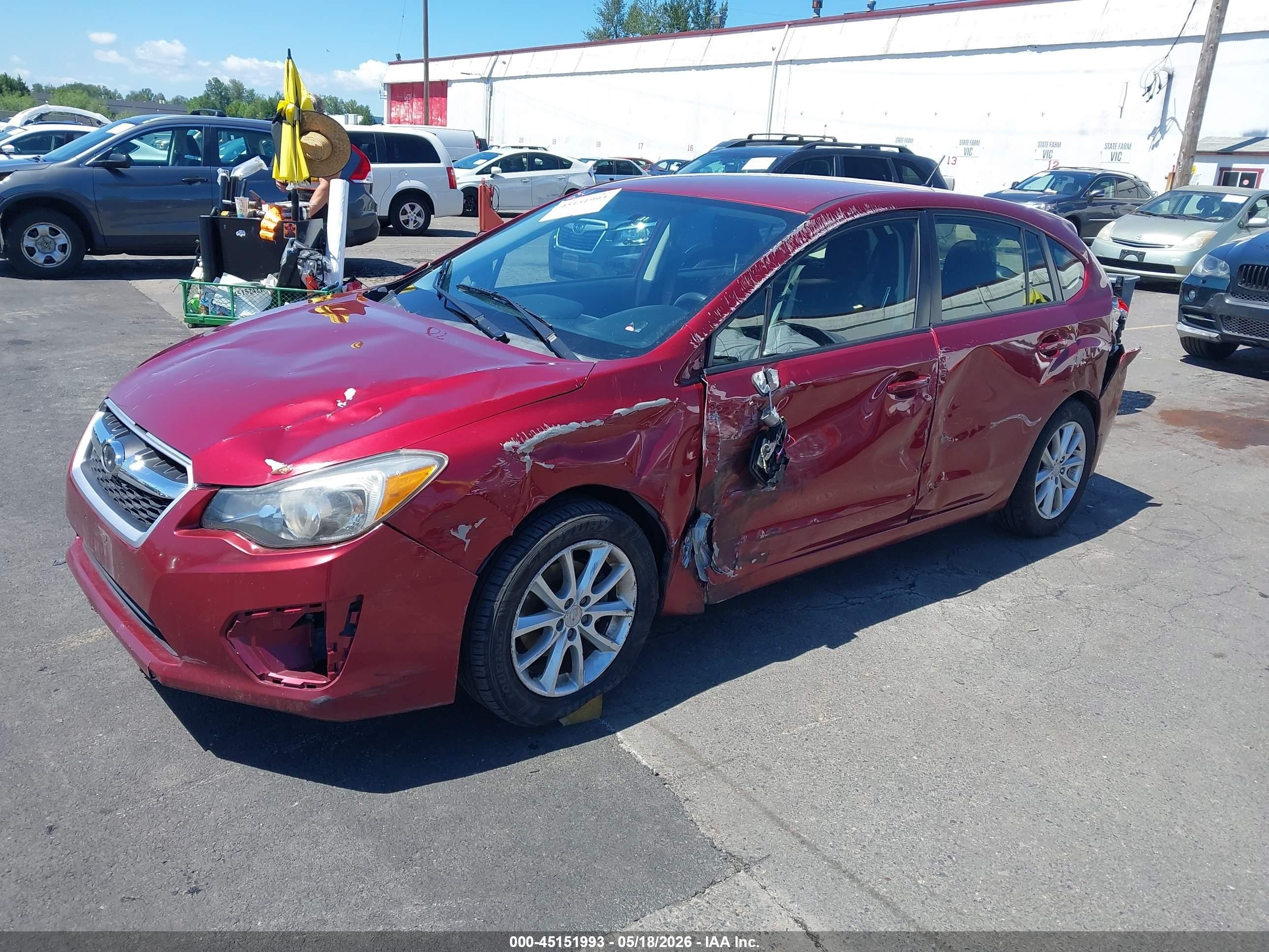 2014 Subaru Impreza 2.0i Red vin: JF1GPAA64E8303607