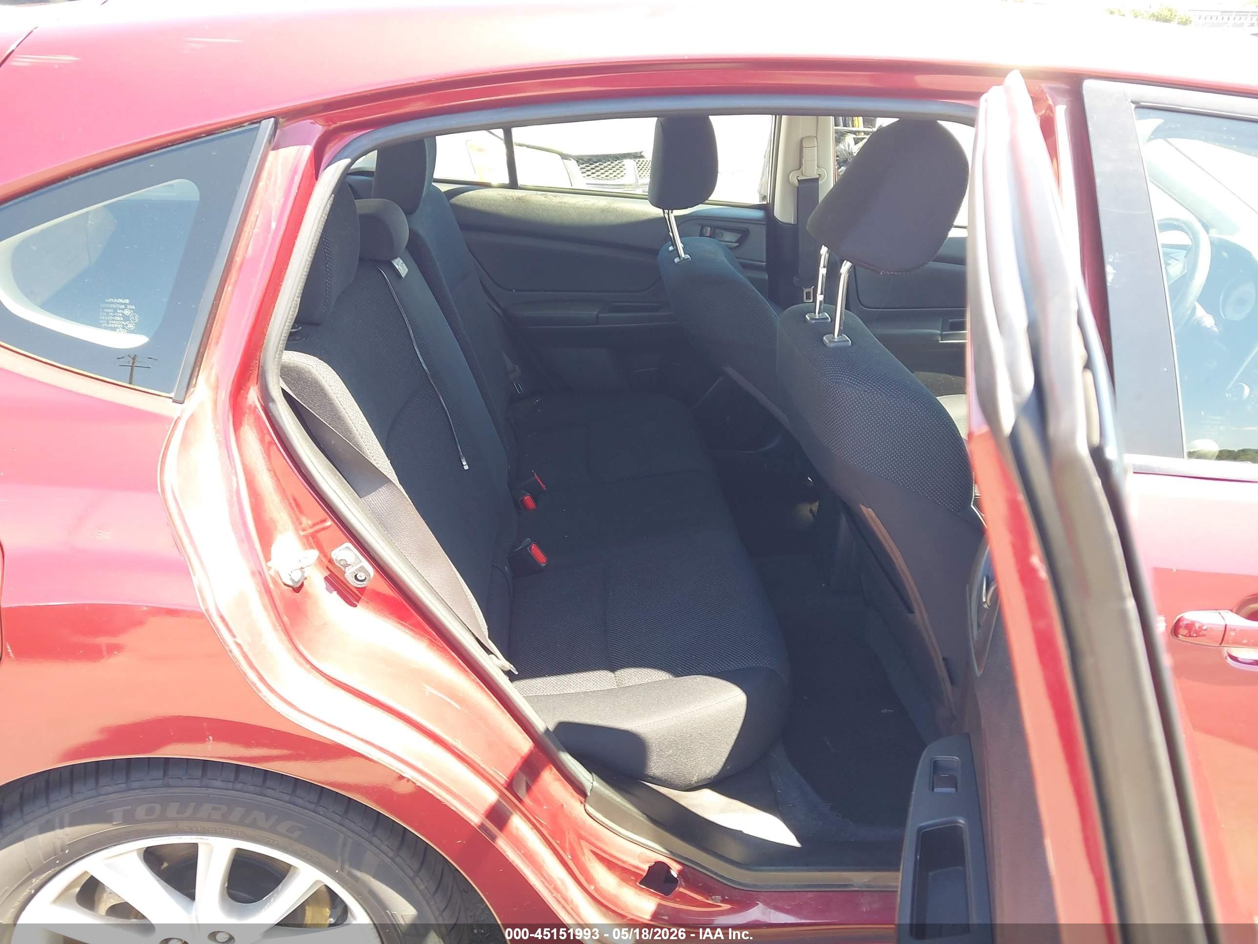 2014 Subaru Impreza 2.0i Red vin: JF1GPAA64E8303607