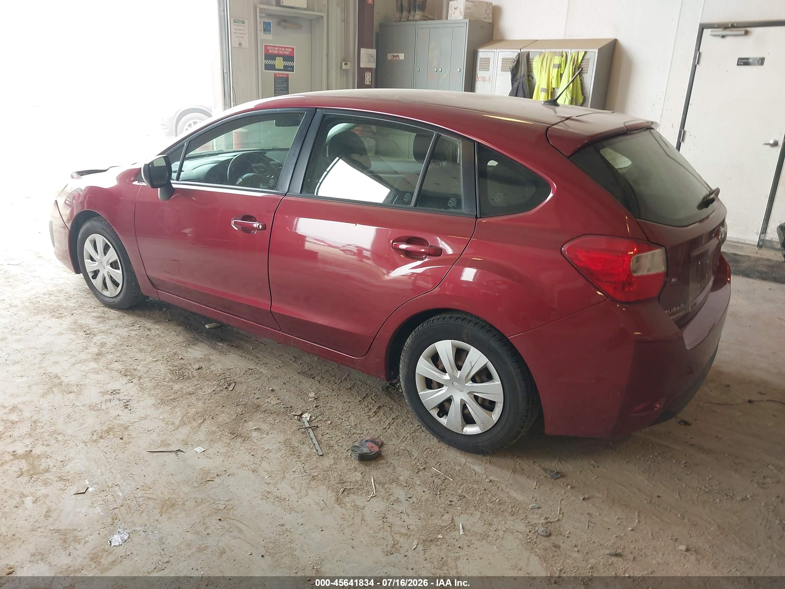 2014 Subaru Impreza 2.0i Red vin: JF1GPAA64E8335604