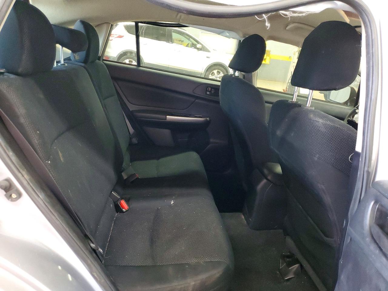 2015 Subaru Impreza Silver vin: JF1GPAA64F8326497