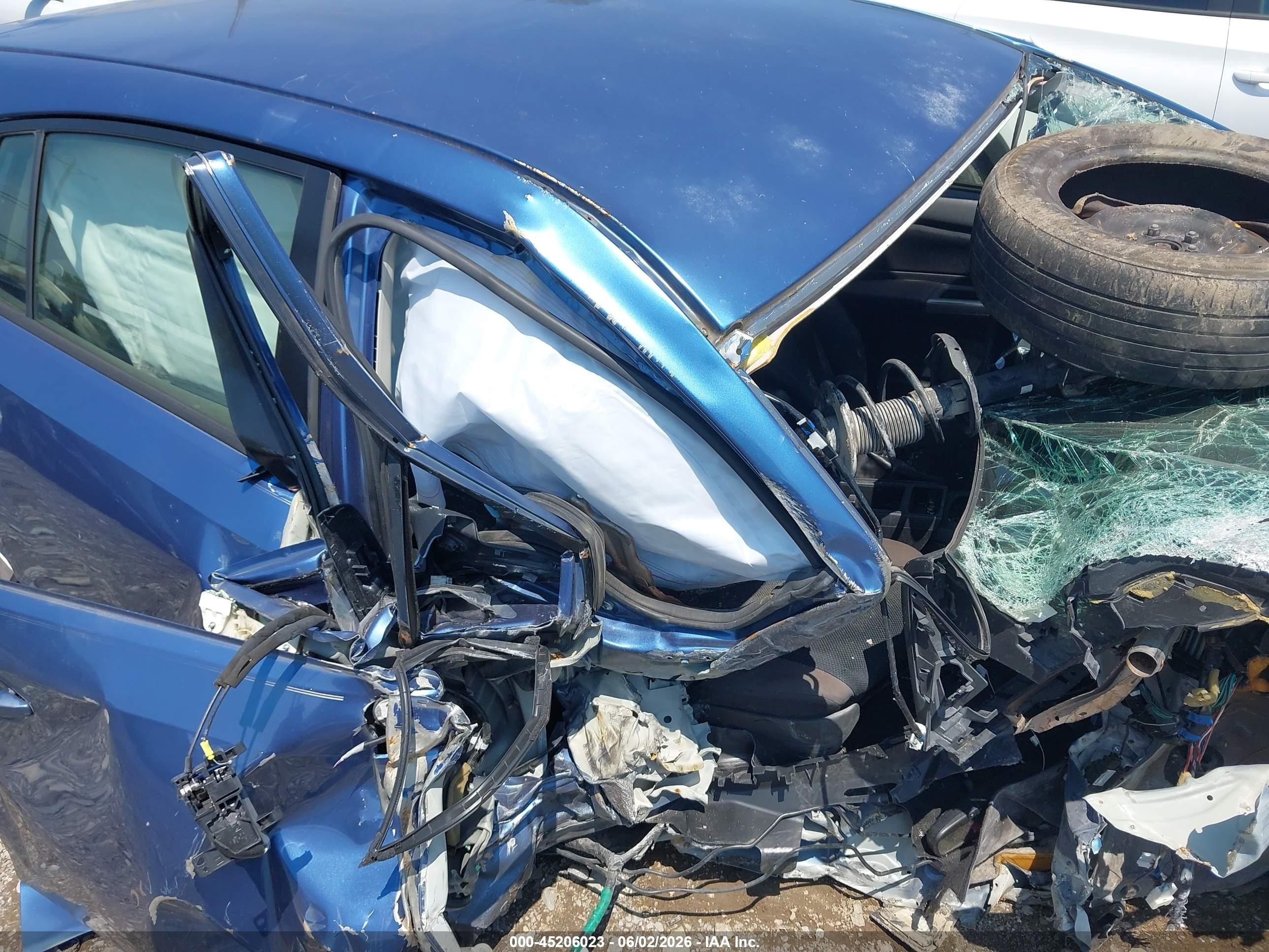 2016 Subaru Impreza 2.0i Blue vin: JF1GPAA64G8220777