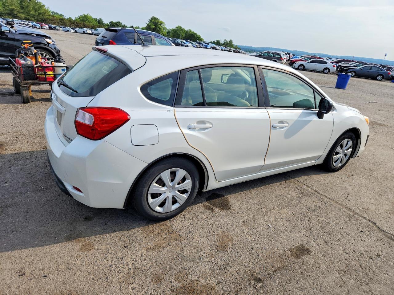 2014 Subaru Impreza White vin: JF1GPAA65E8260198