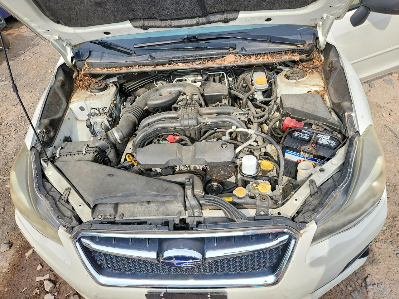 2015 Subaru Impreza Белый vin: JF1GPAA65F8253950