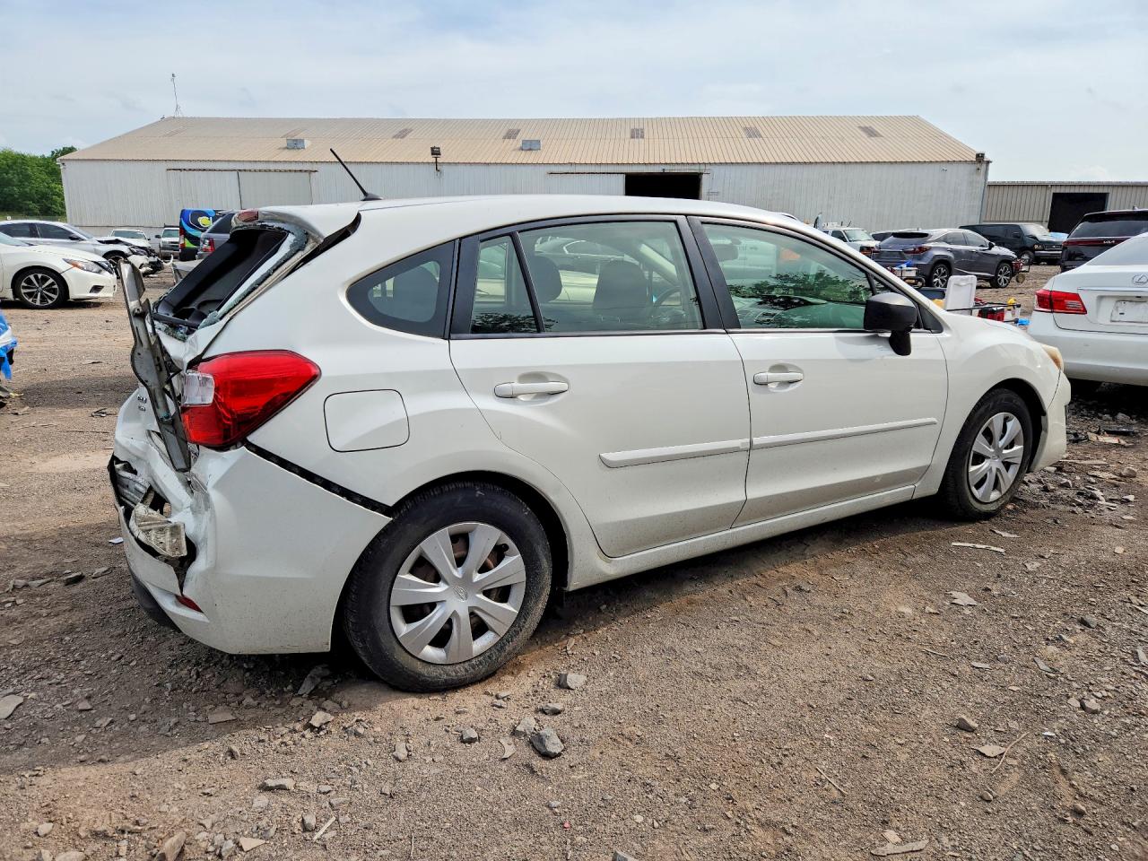 2015 Subaru Impreza Белый vin: JF1GPAA65F8253950