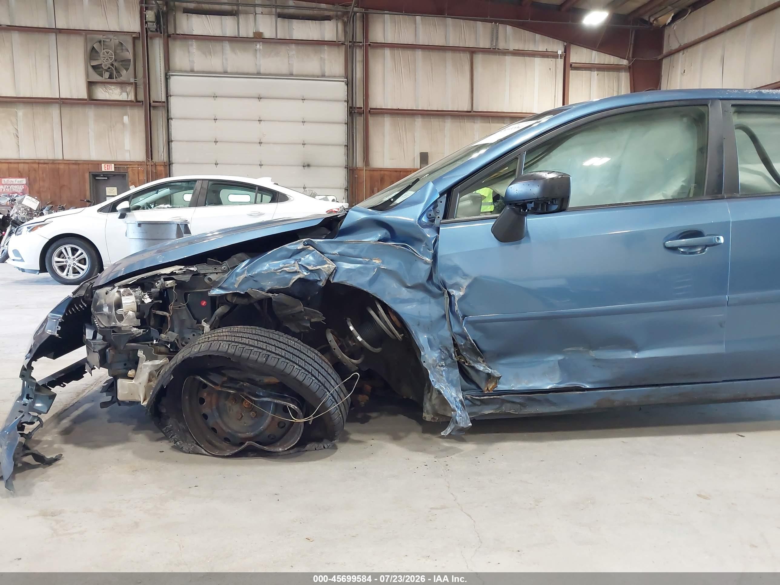 2015 Subaru Impreza 2.0i Синий vin: JF1GPAA65FH260302